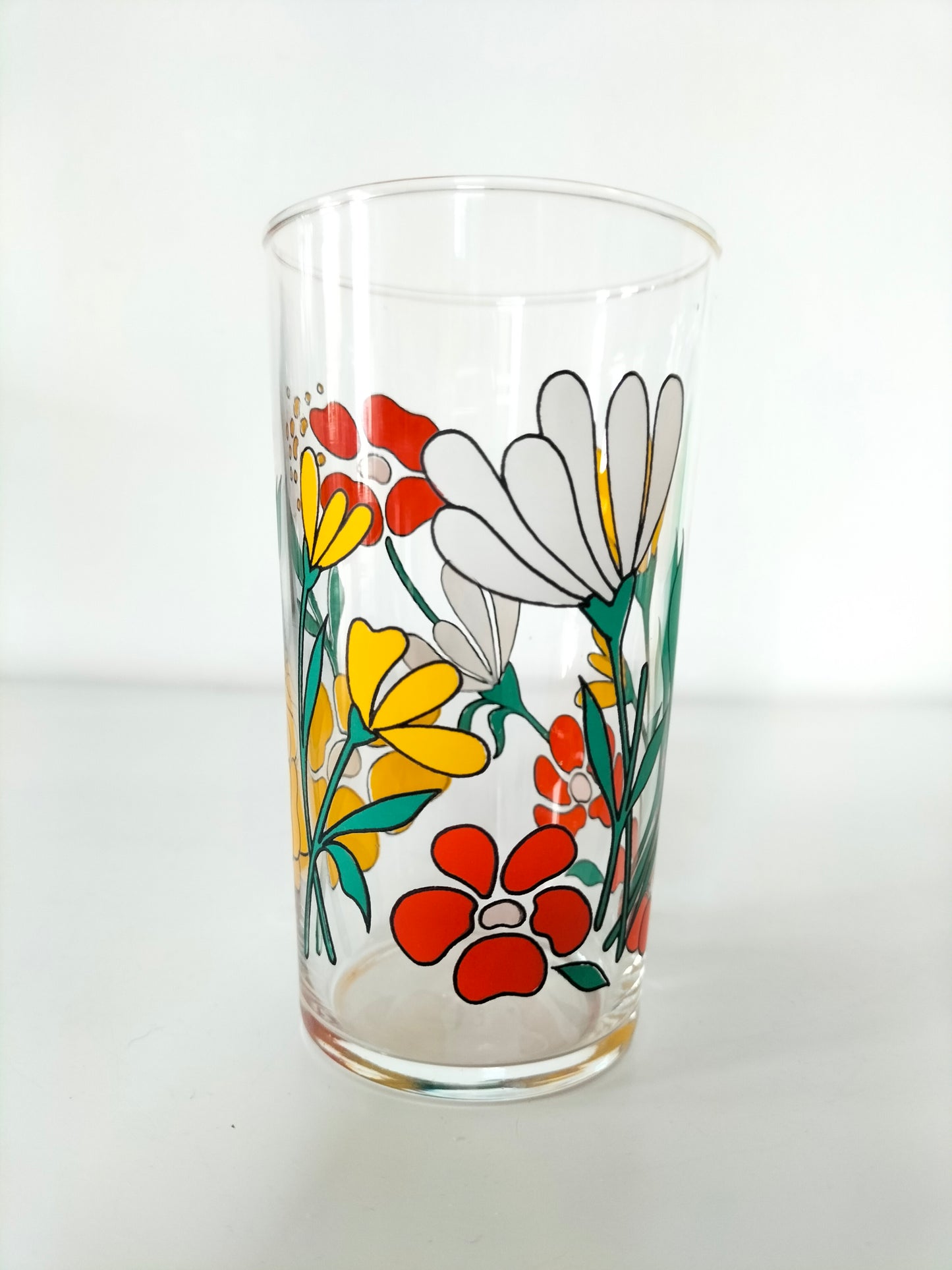 Duo de verres décor fleuri