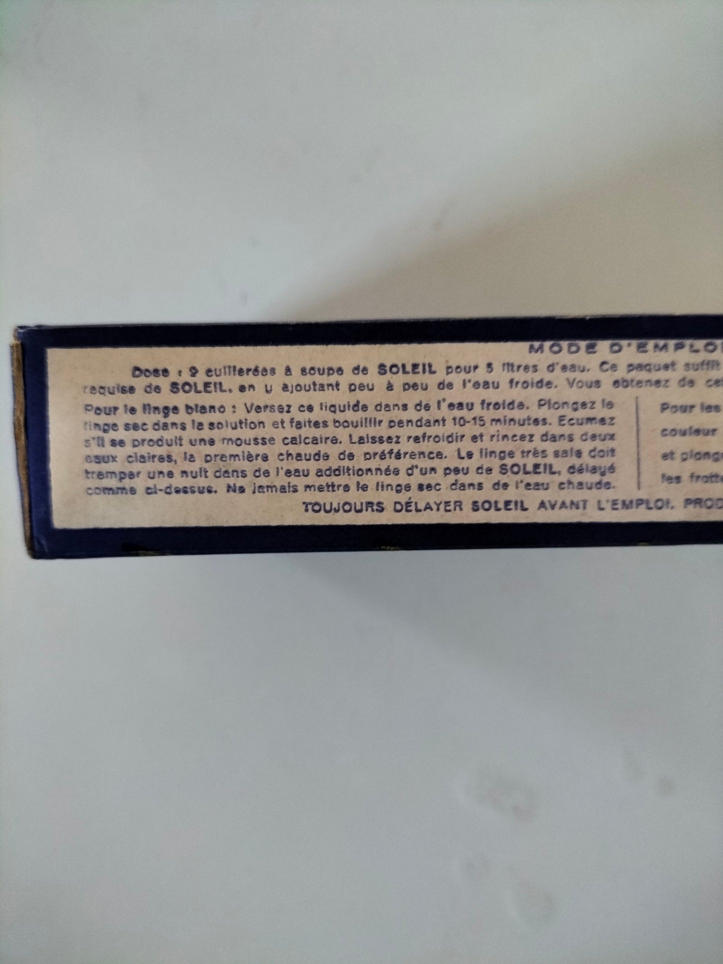 Ancienne boîte cartonnée de poudre de savon au choix : Persil, Soleil ou Vigor (français/ néerlandais)