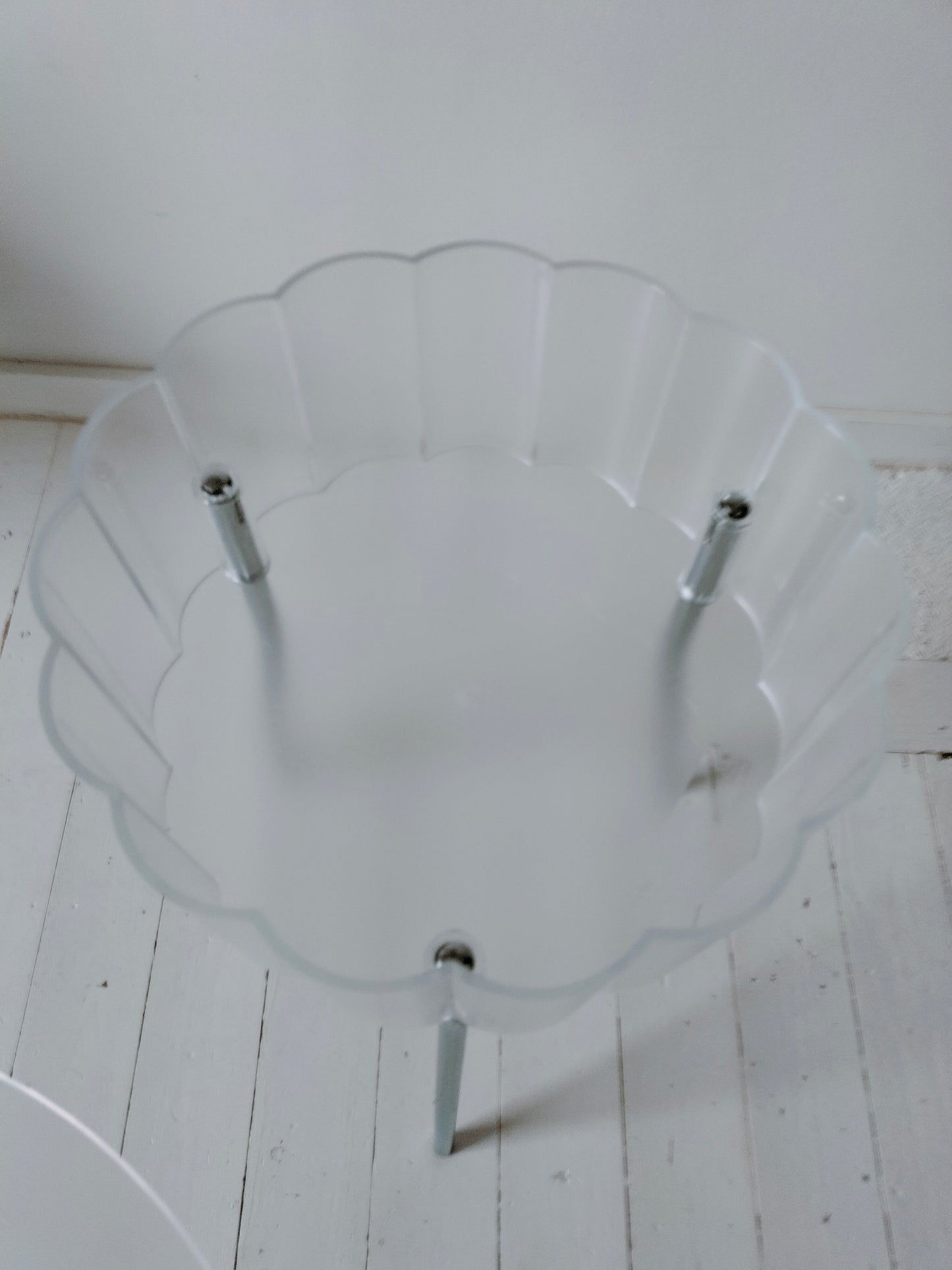 Table d'appoint Hatten par Elhen Johansson pour Ikea 90's