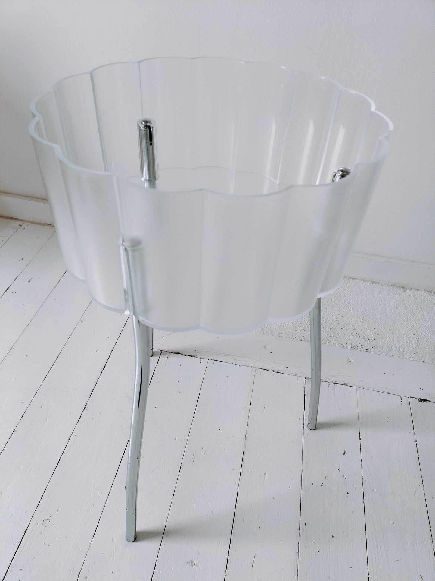 Table d'appoint Hatten par Elhen Johansson pour Ikea 90's