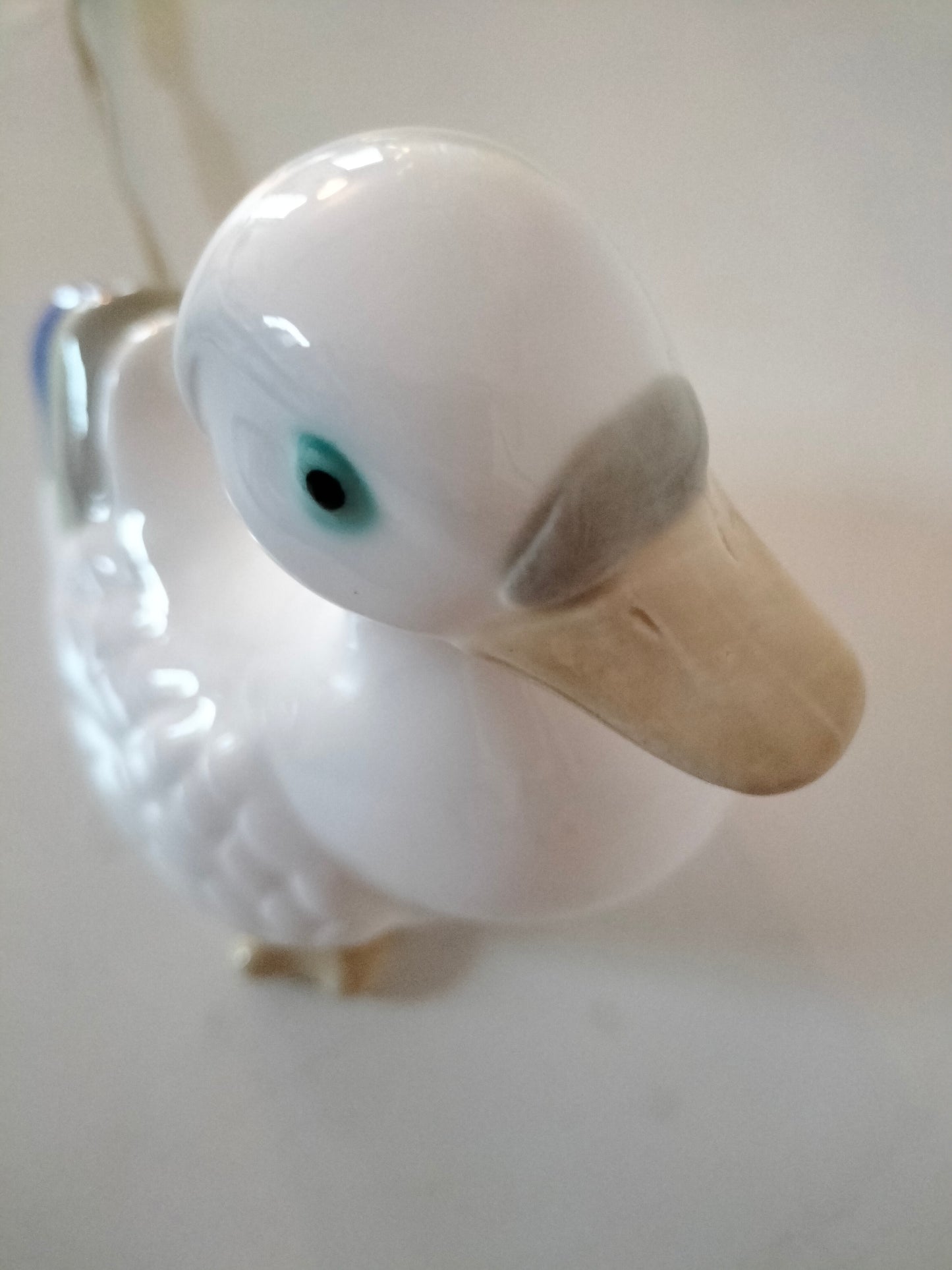 Petite lampe de table canard en céramique