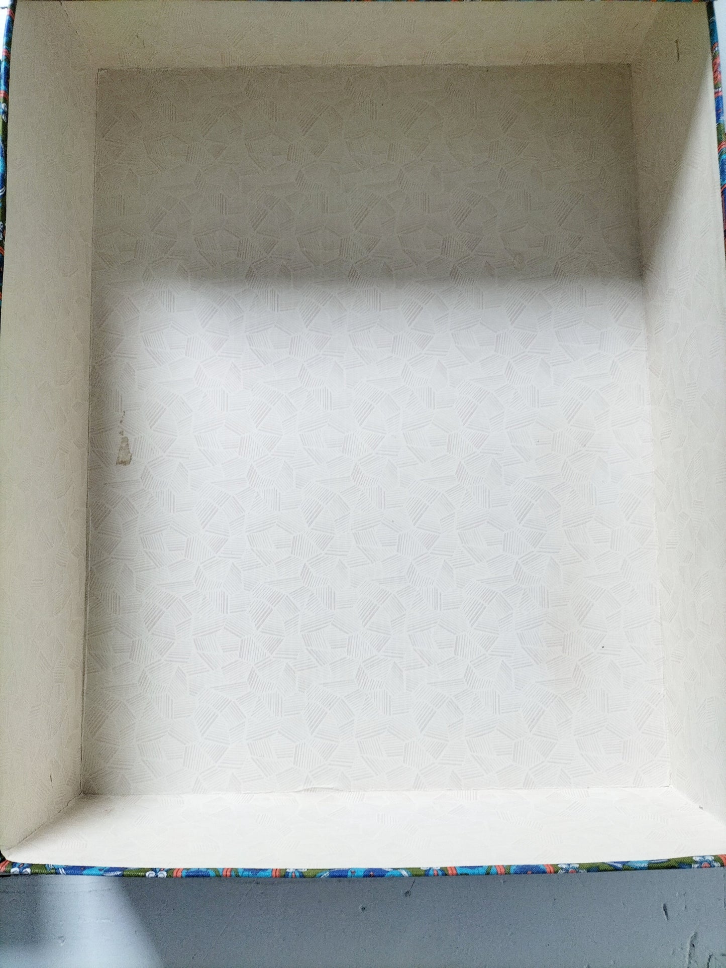 Grande boîte carton et tissu au choix