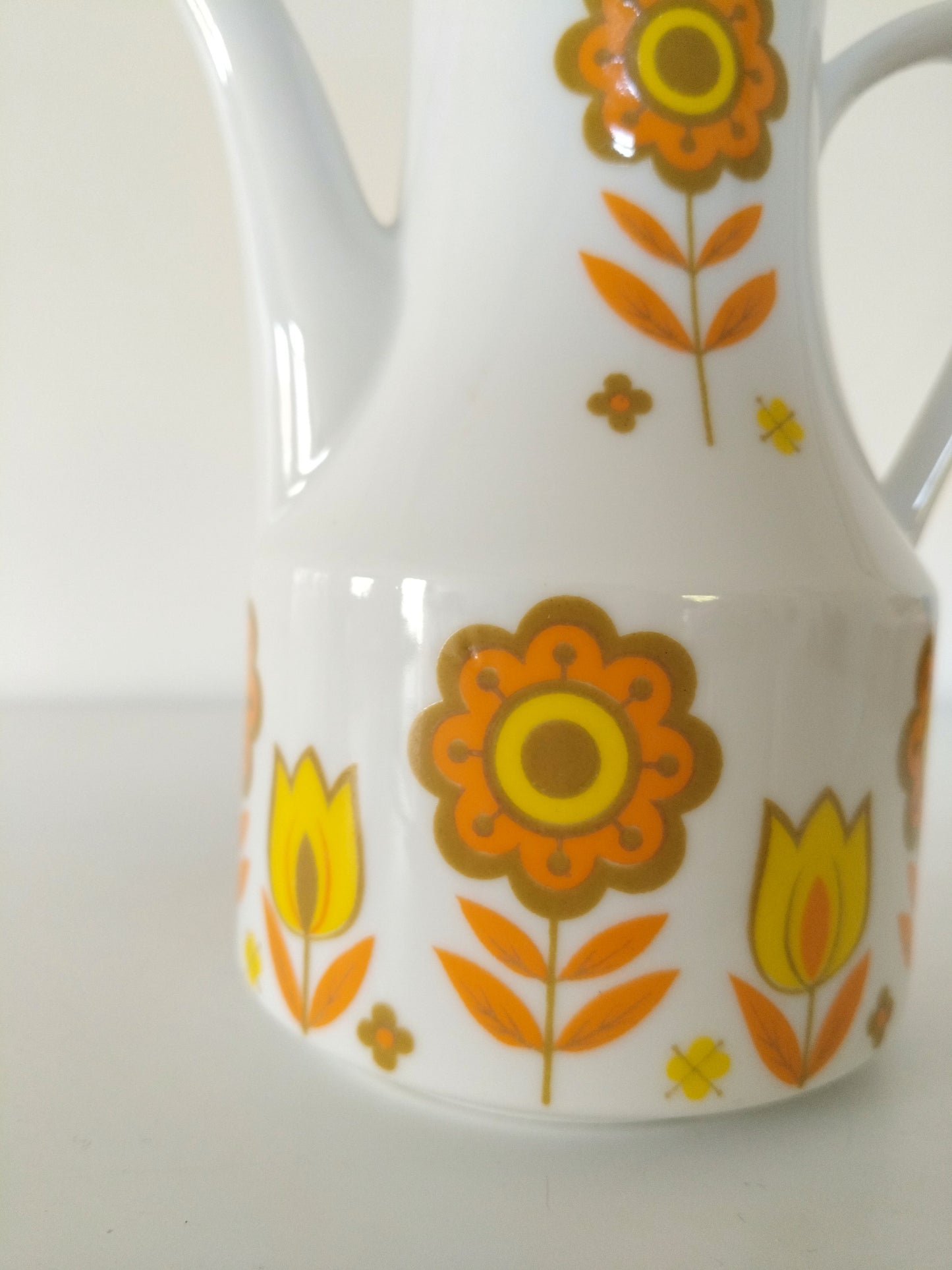 Petite cafetière en porcelaine made in Japan - cetaitmieuxavant