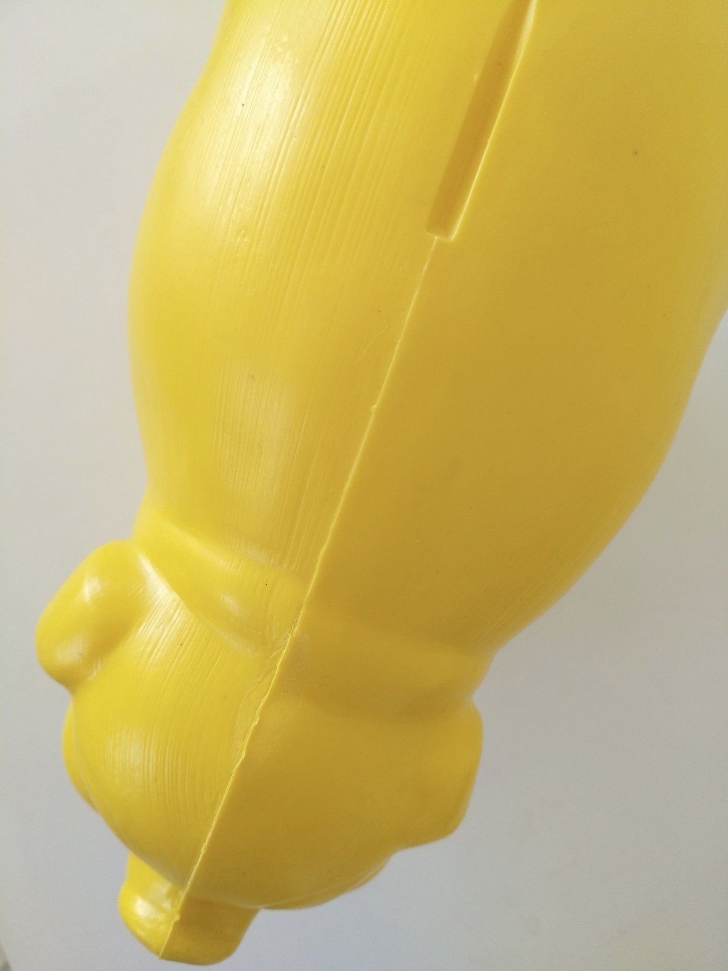 Grosse tirelire cochon en plastique - cetaitmieuxavant