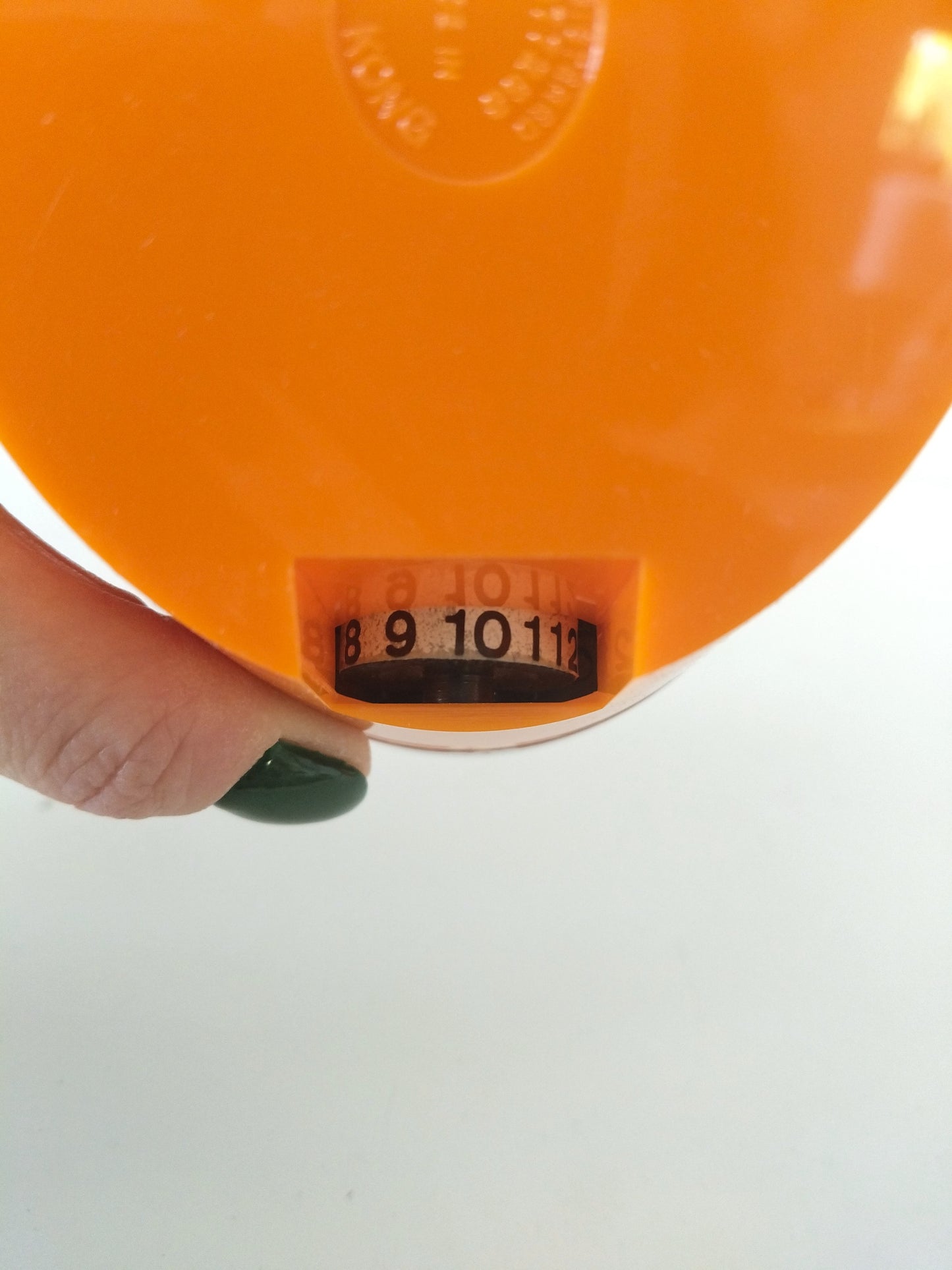 Calendrier perpétuel en plastique design UK made in Hong Kong - cetaitmieuxavant