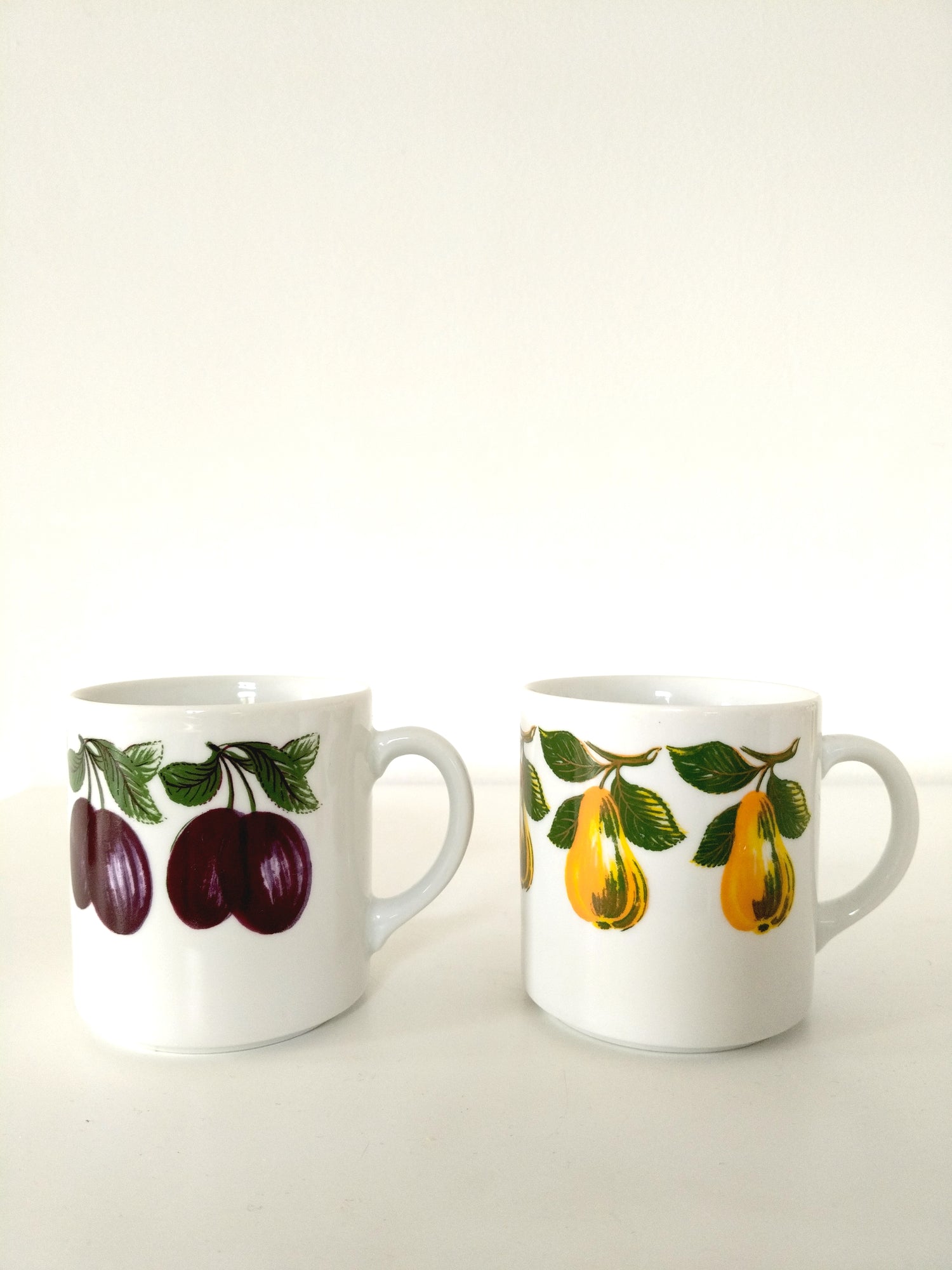 Mug en porcelaine Bareuther Bavaria poires ou prunes au choix - cetaitmieuxavant