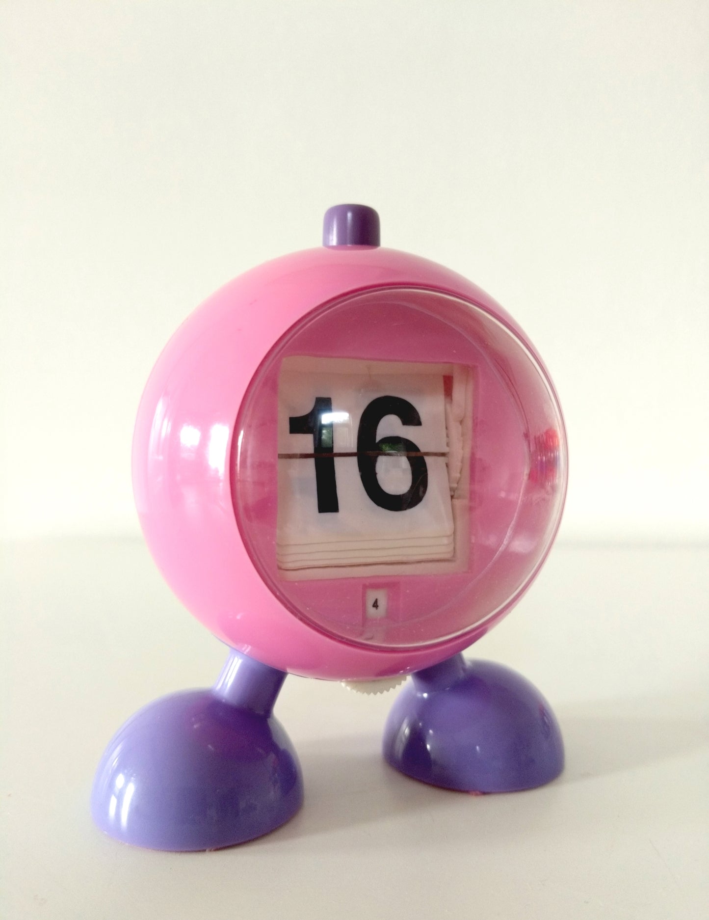 Calendrier perpétuel en plastique - cetaitmieuxavant