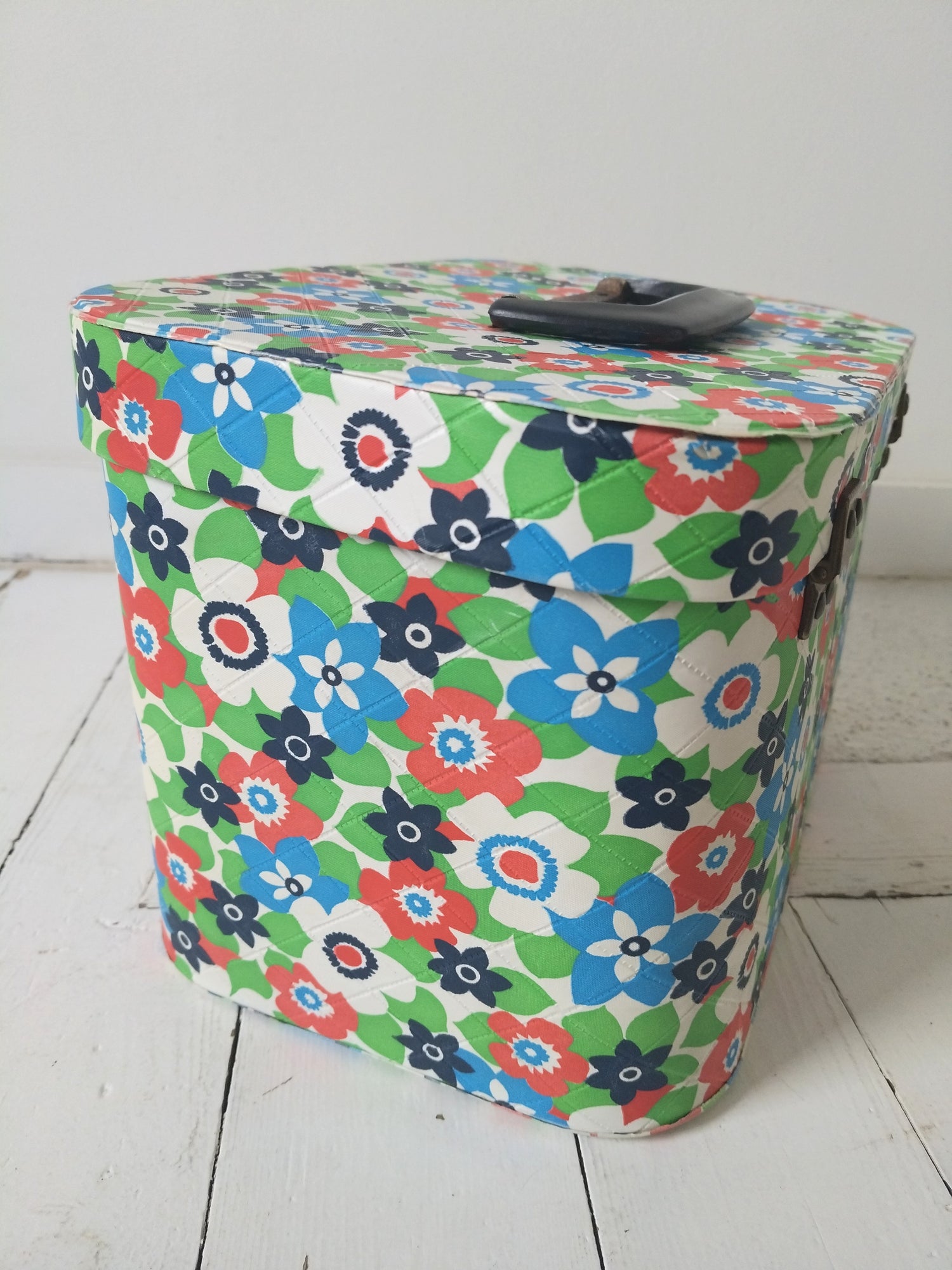 Grand beauty-case flower power - cetaitmieuxavant