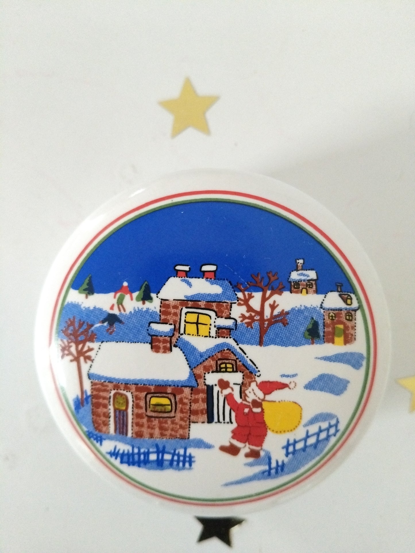 Petite boîte en porcelaine publicitaire Yves Rocher au choix