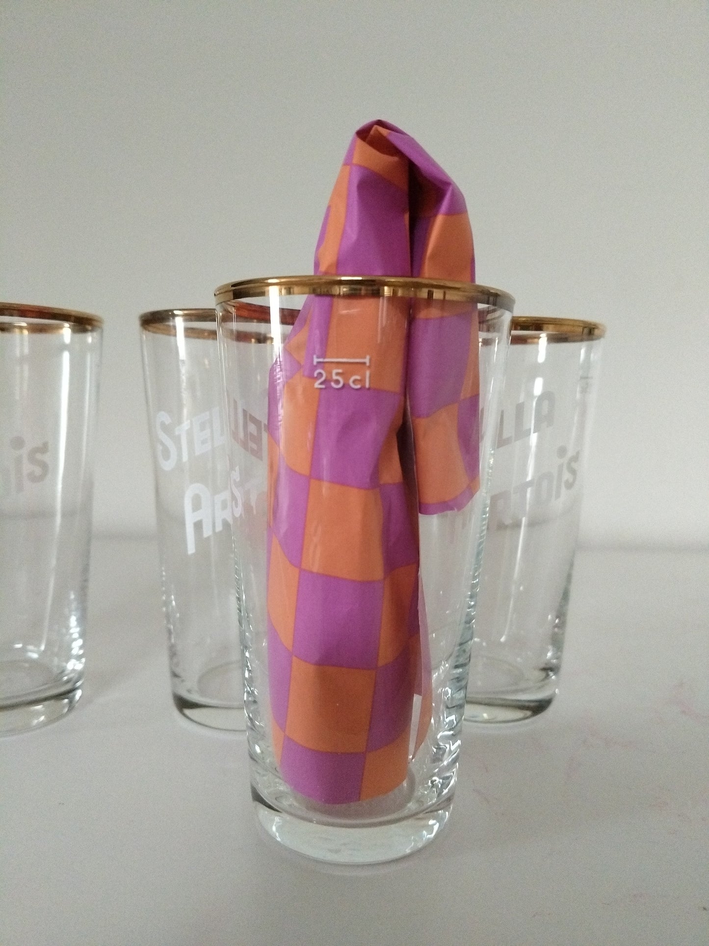 4 anciens verres publicitaires bière Stella Artois