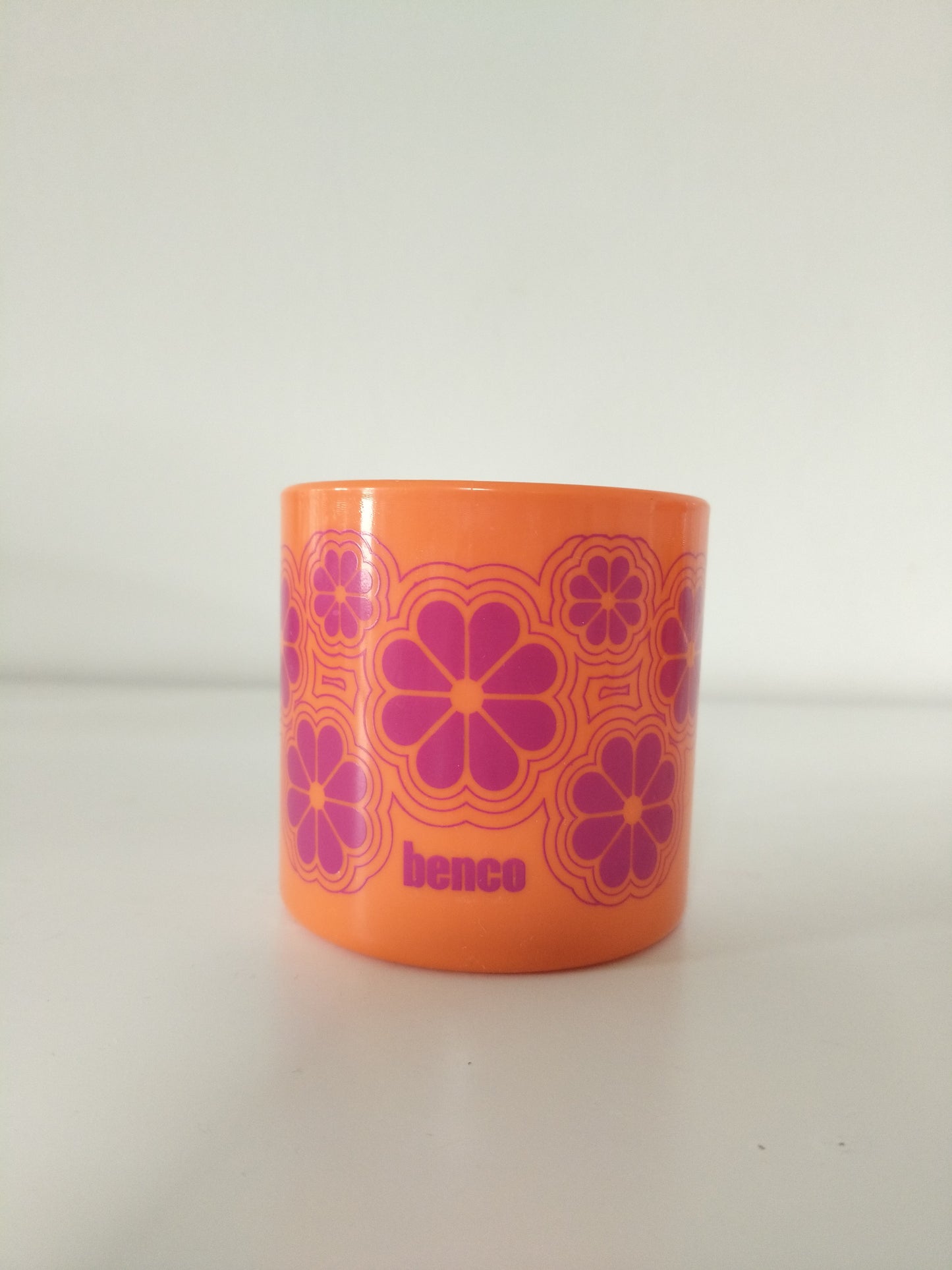 Tasse/ mug en plastique Benco Nutricia au choix