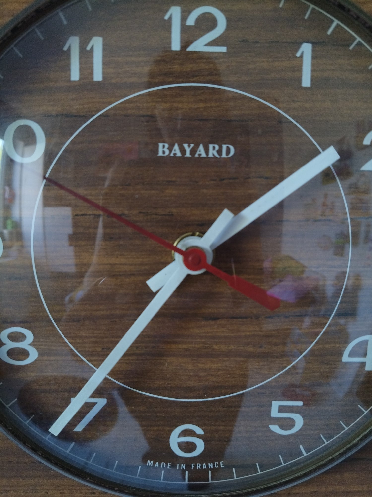 Horloge en formica Bayard France - cetaitmieuxavant