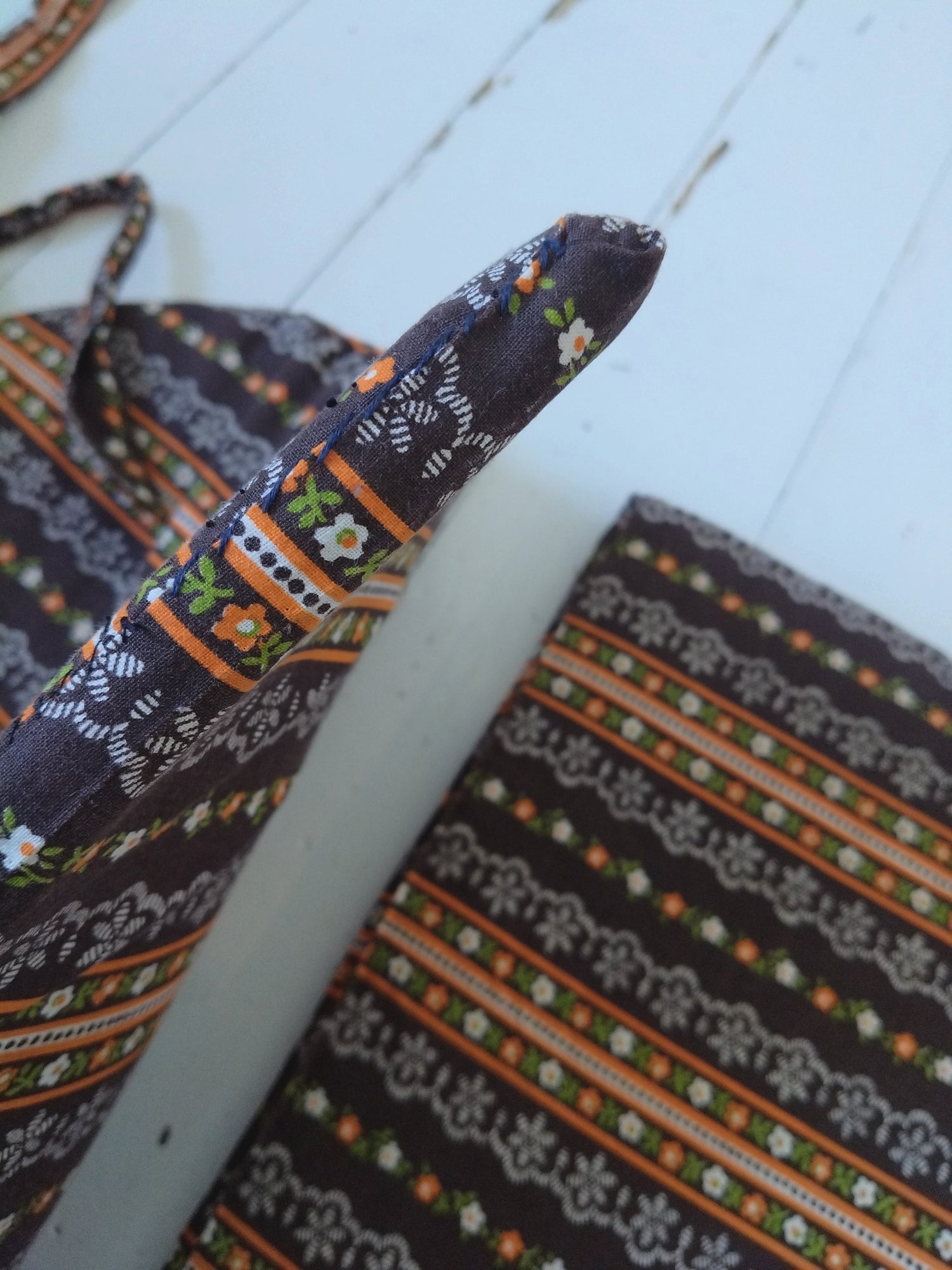Ensemble de 2 coussins/ galettes de chaise - cetaitmieuxavant