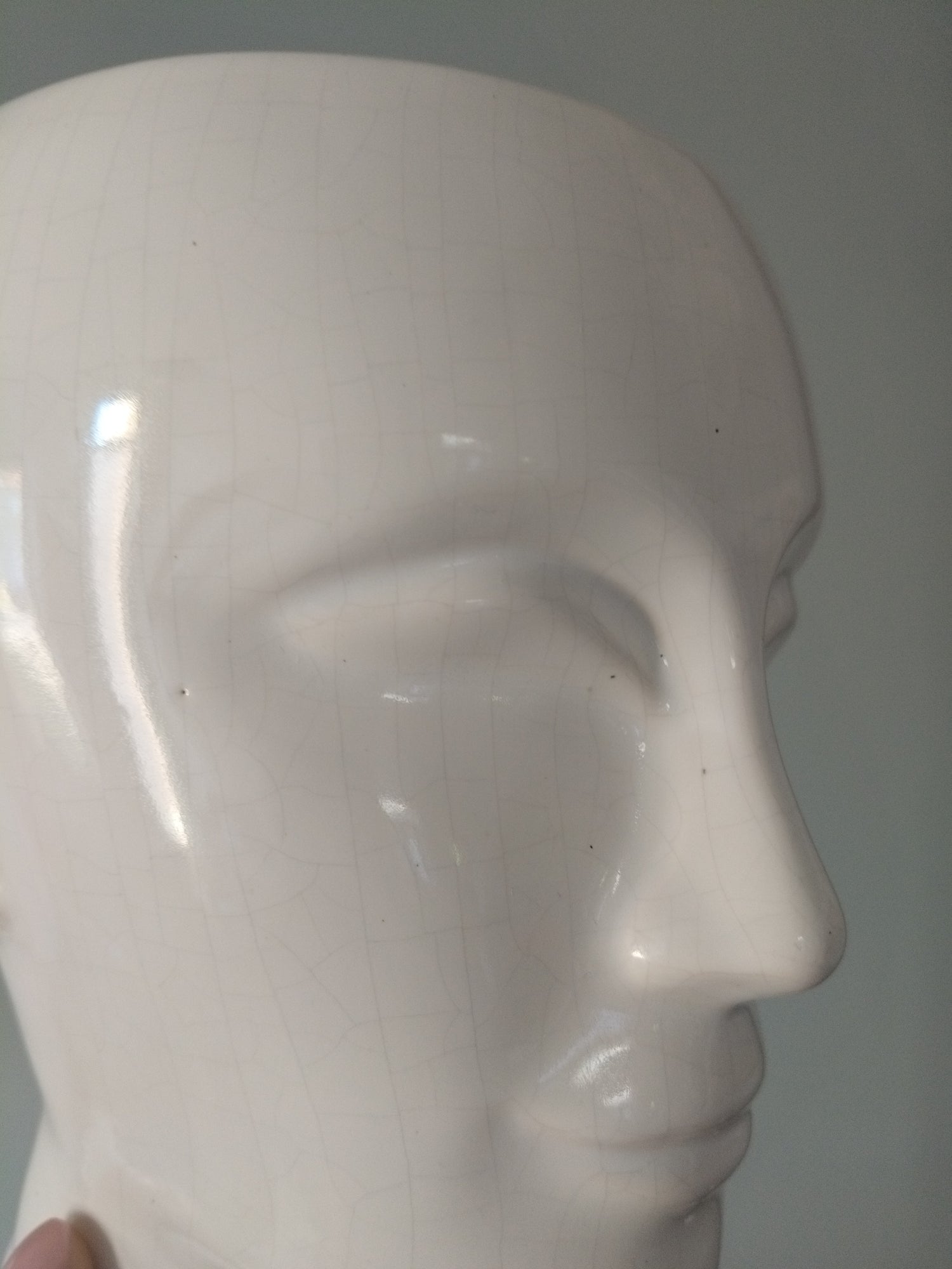 Grand cache-pot tête d'homme en céramique - cetaitmieuxavant