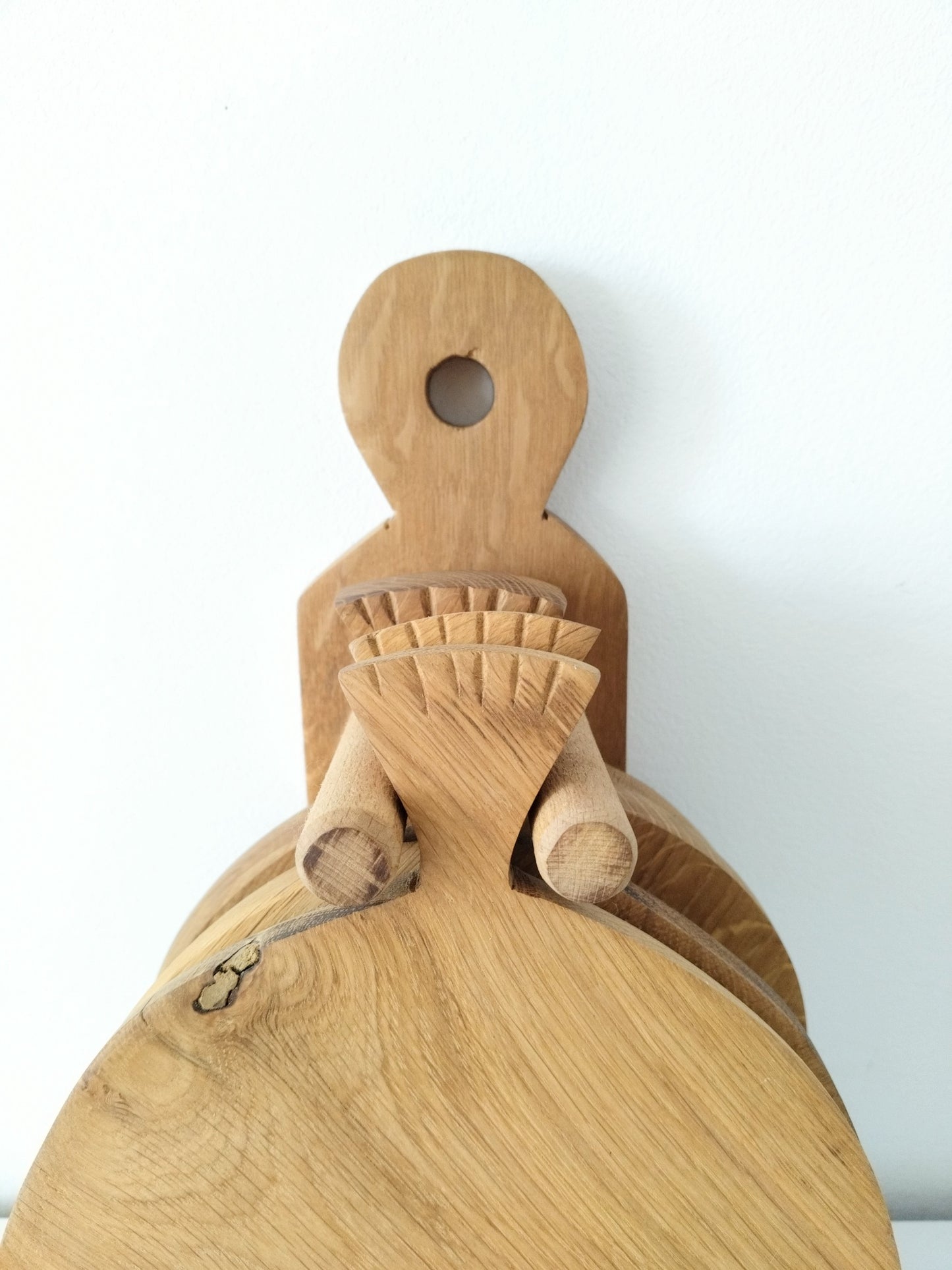 Ensemble de 4 planches/ dessous de plats poisson en bois massif + leur support mural