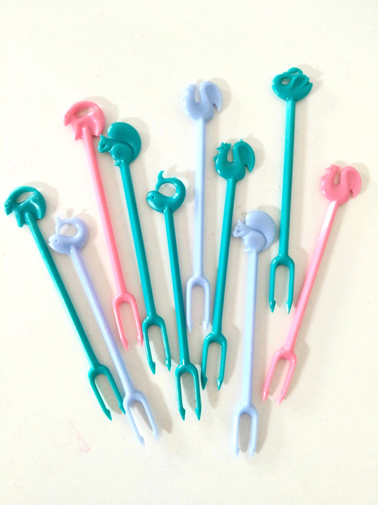 Set de 10 piques apéritif animaux en plastique