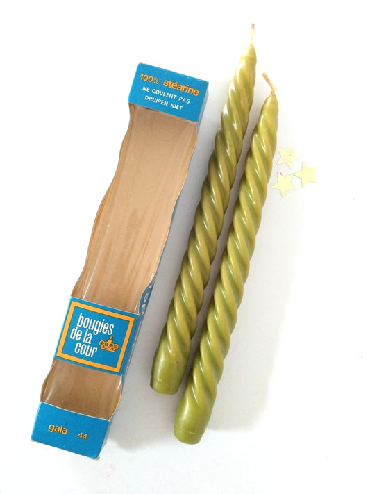 2 anciennes bougies torsadées "bougies de la cour"