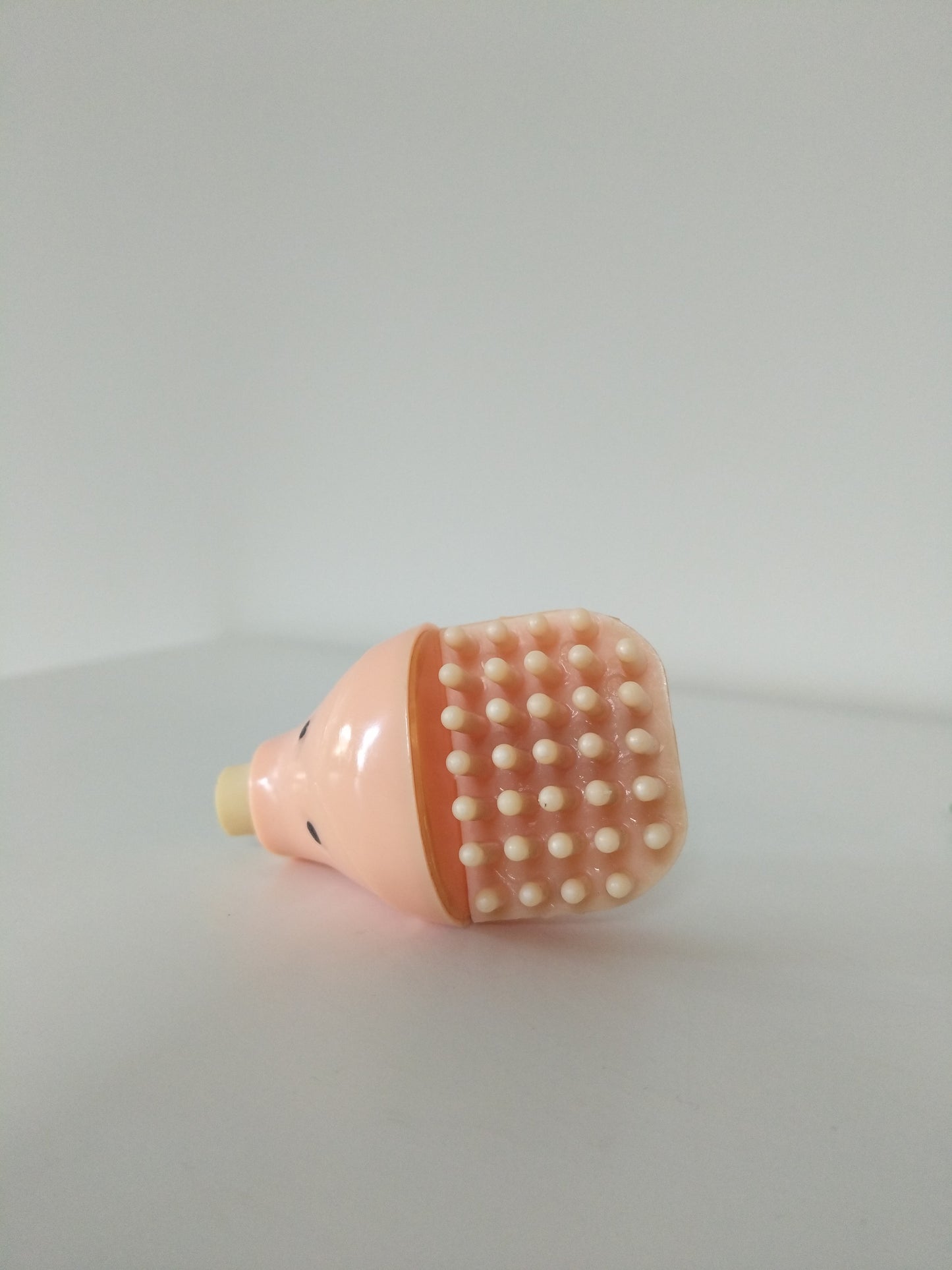 Hérisson miniature taille-crayon, porte-crayon et gomme 80's couleur au choix