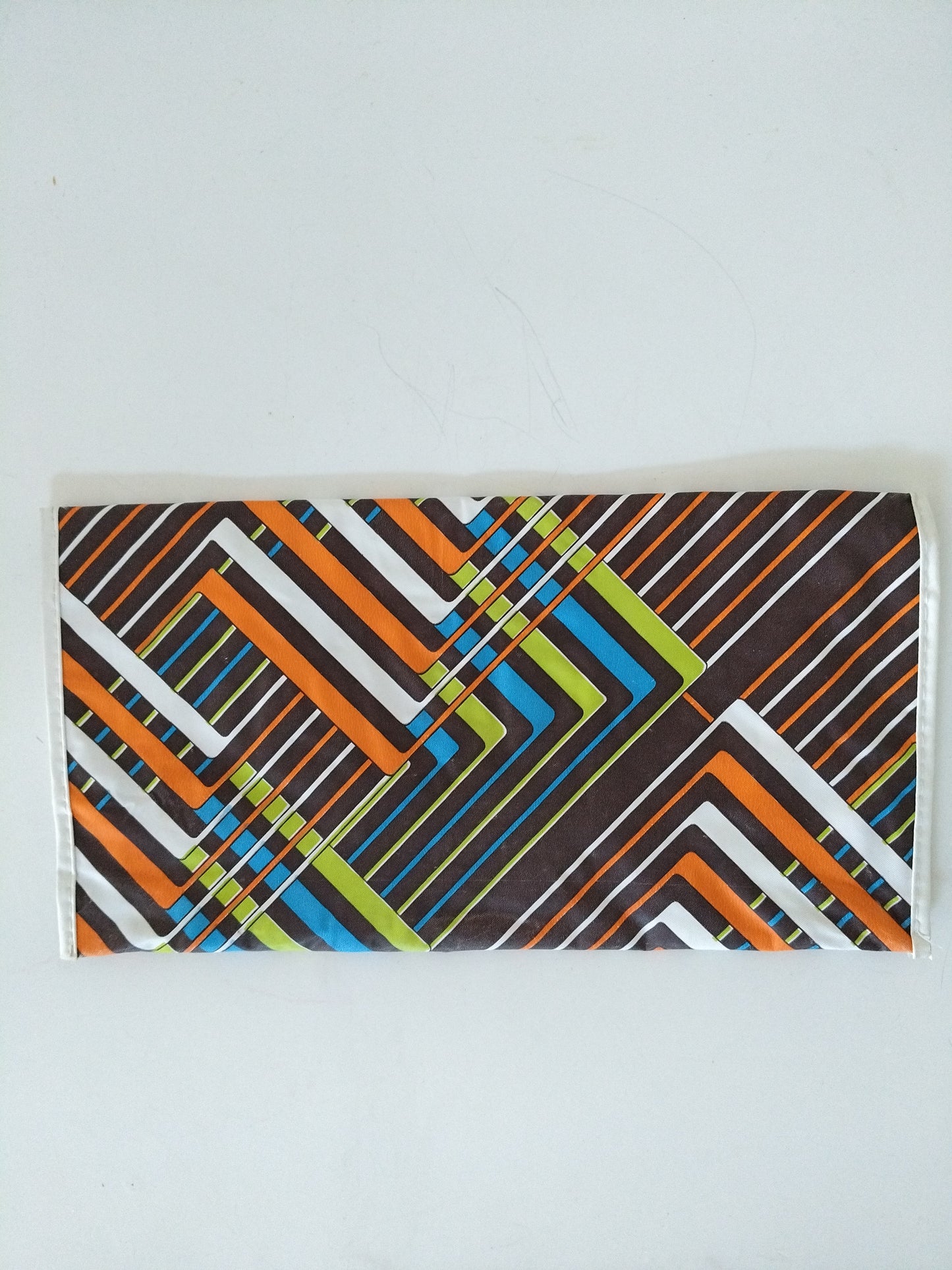 Pochette plate en vinyle vintage