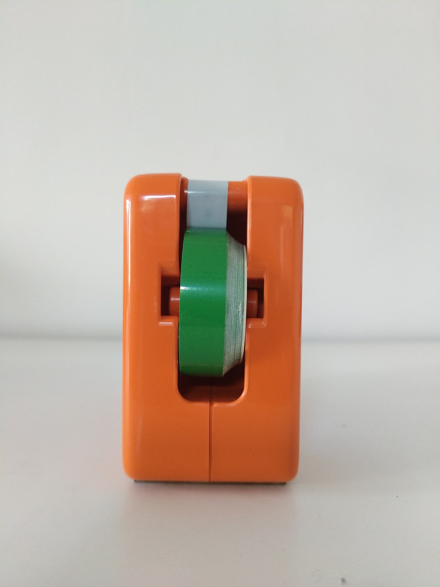 Distributeur d'adhésif pour sachets de conservation/ congélation Leifheit design Slany