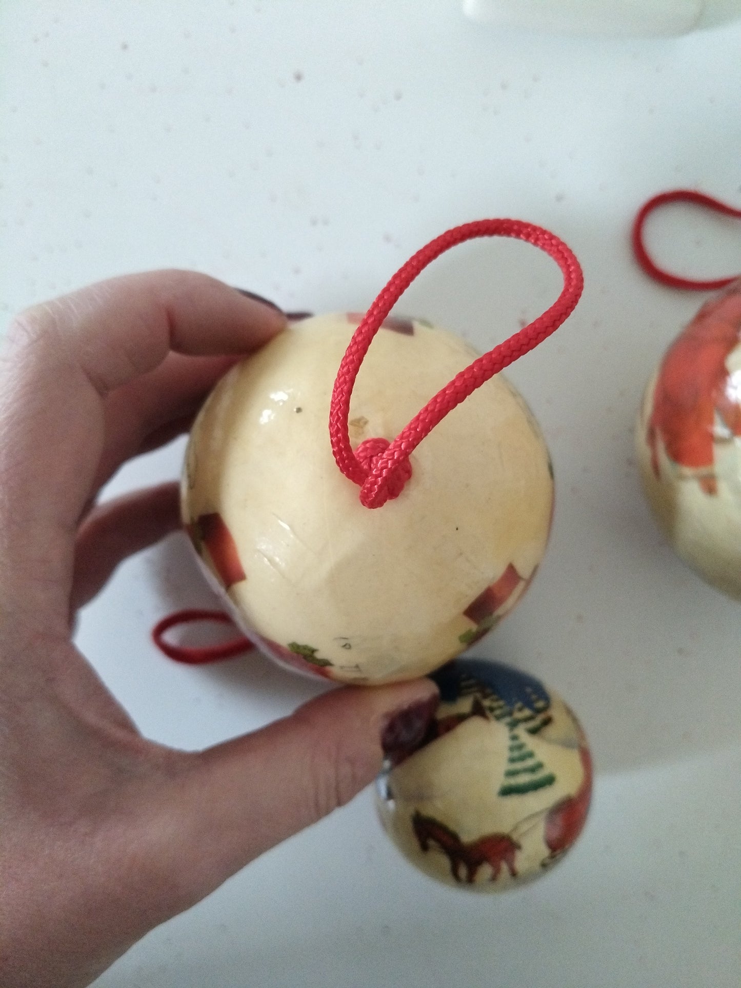 3 boules de Noël plastique papier mâché