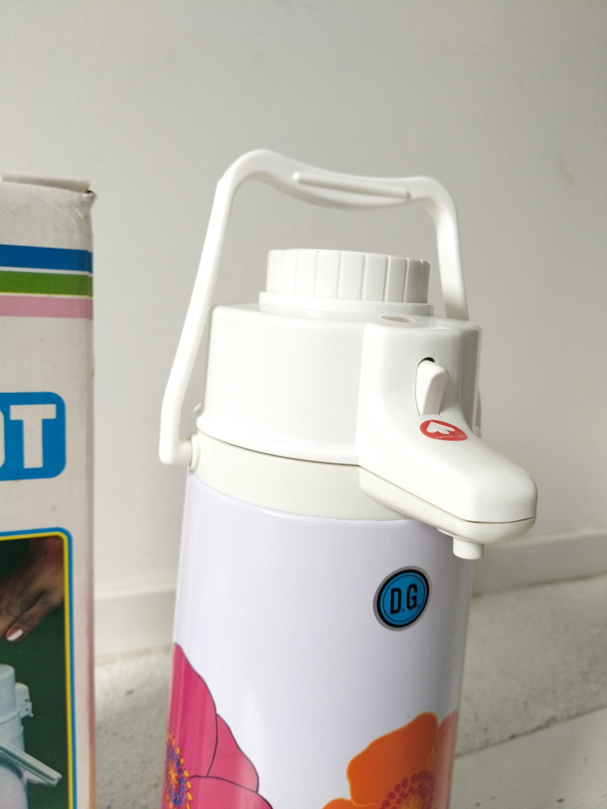 Thermos/ distributeur de boisson flower power D.G AIRPOT 2,5l
