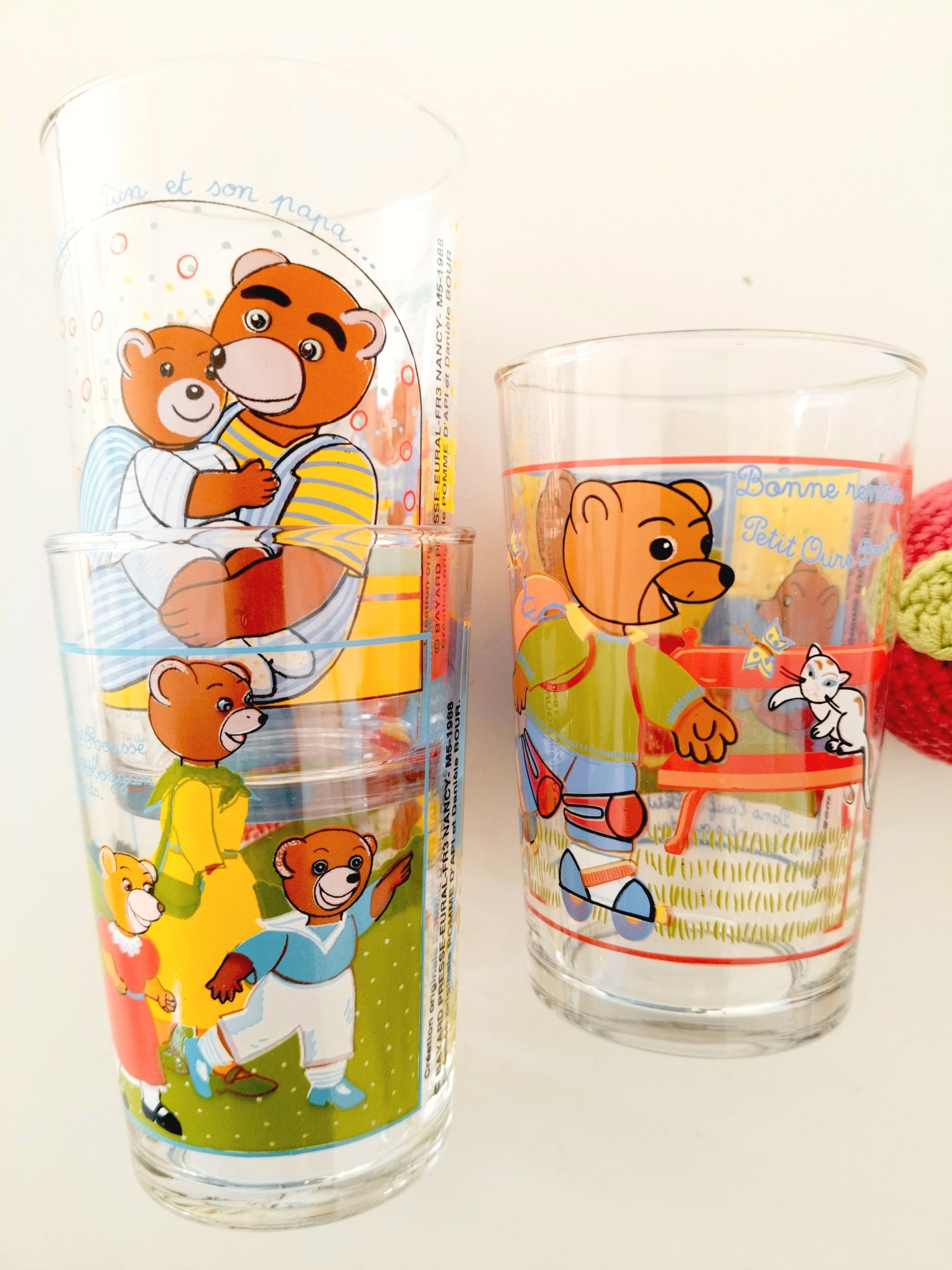Verre Petit Ours Brun publicitaire Pomme d'Api 1988 et 1999 au choix - cetaitmieuxavant