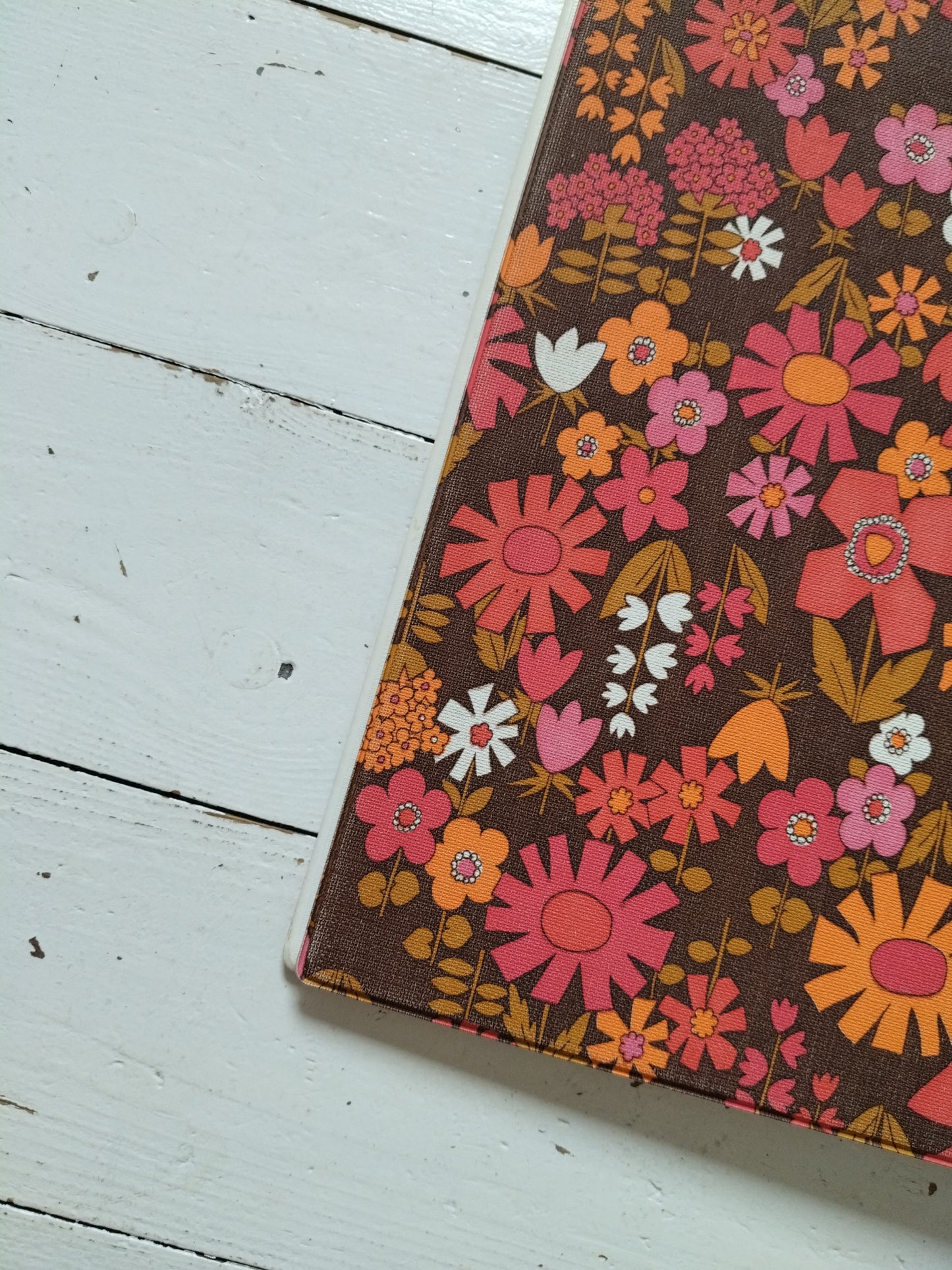 Petit classeur A4 fleurs ou pommes au choix