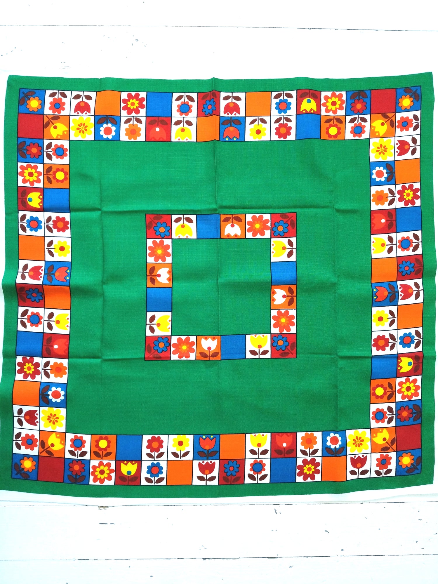 Petite nappe carrée - cetaitmieuxavant
