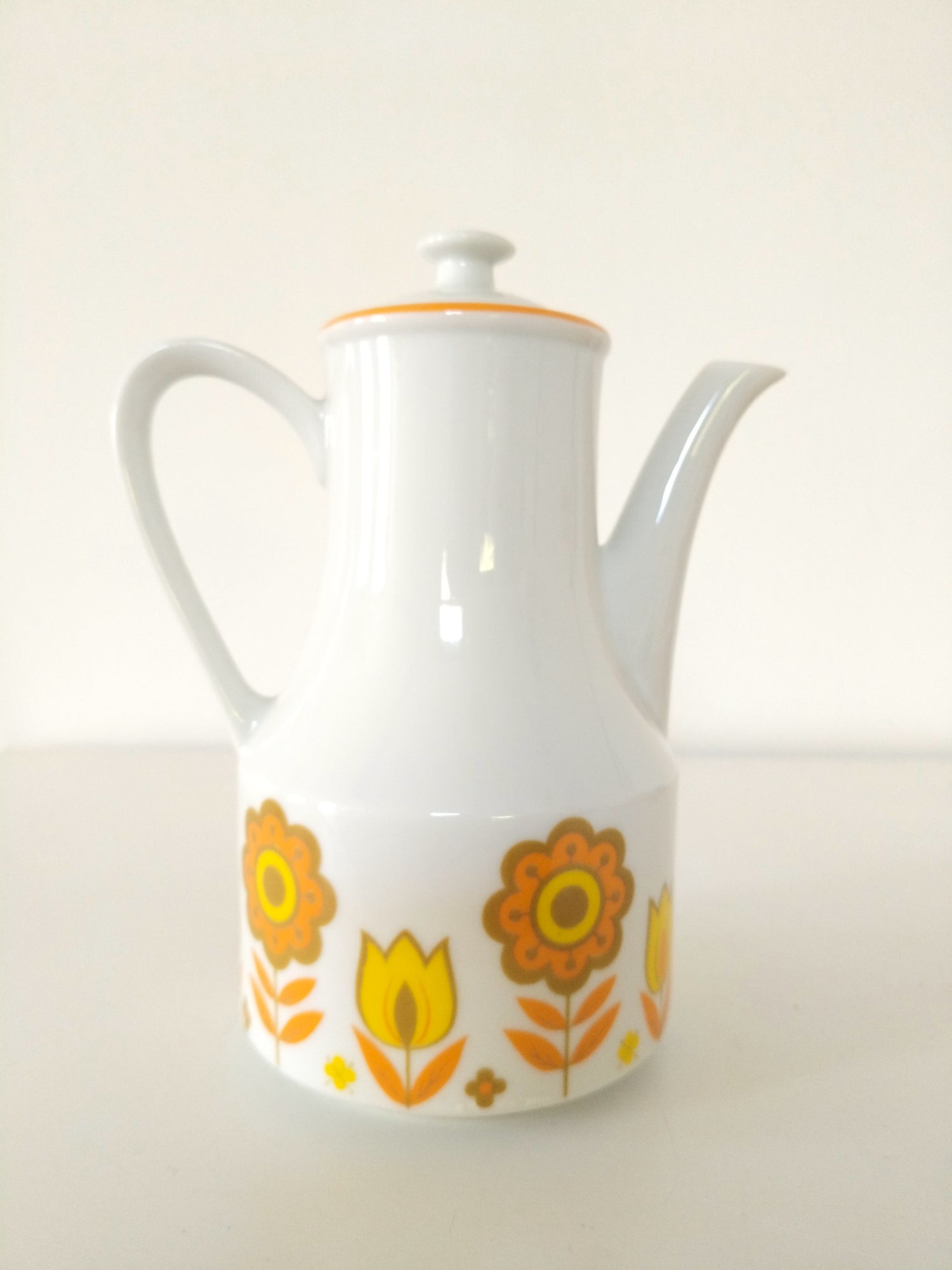 Petite cafetière en porcelaine made in Japan - cetaitmieuxavant