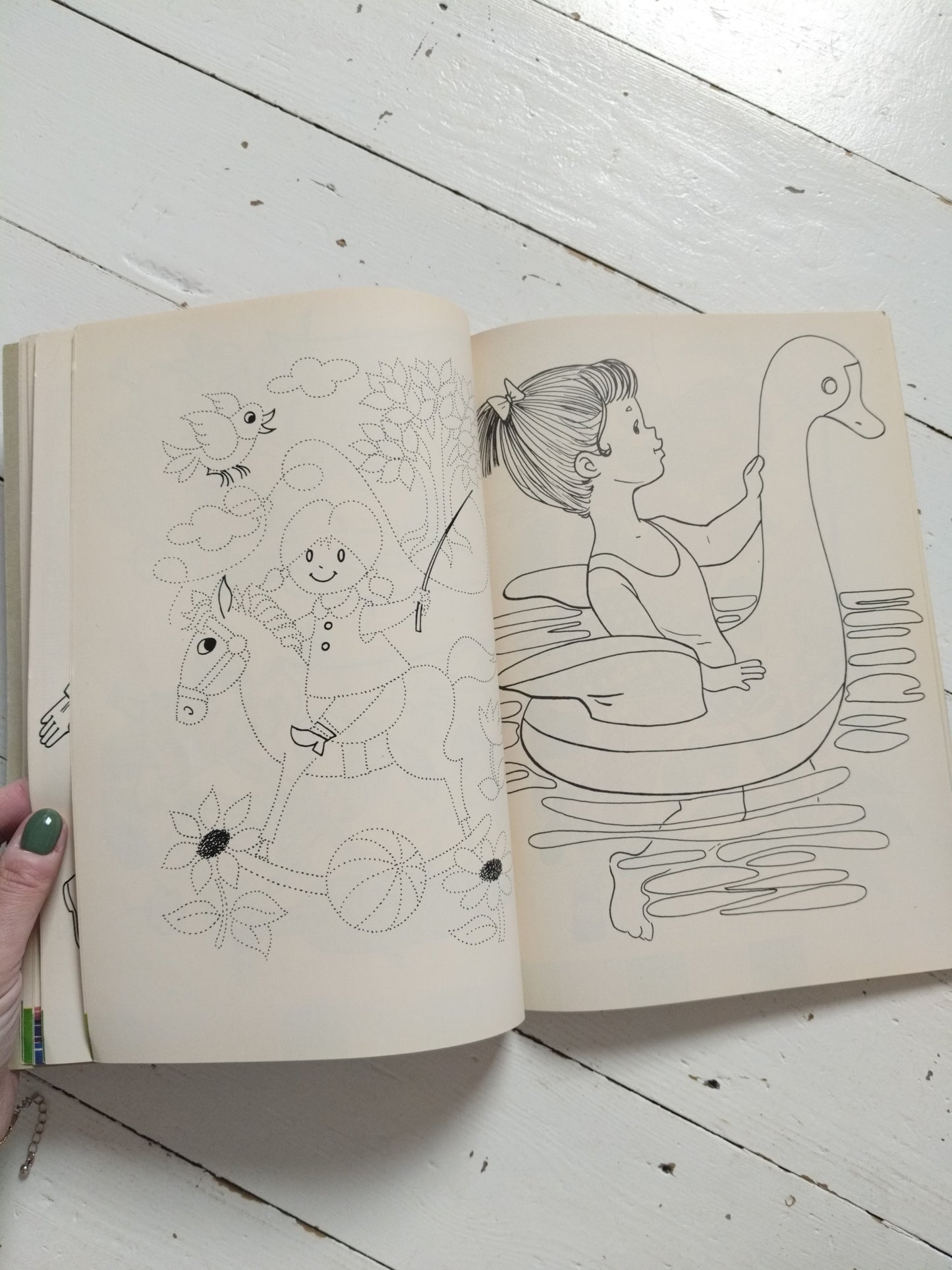 Ancien livre de jeux et coloriage vierge - cetaitmieuxavant