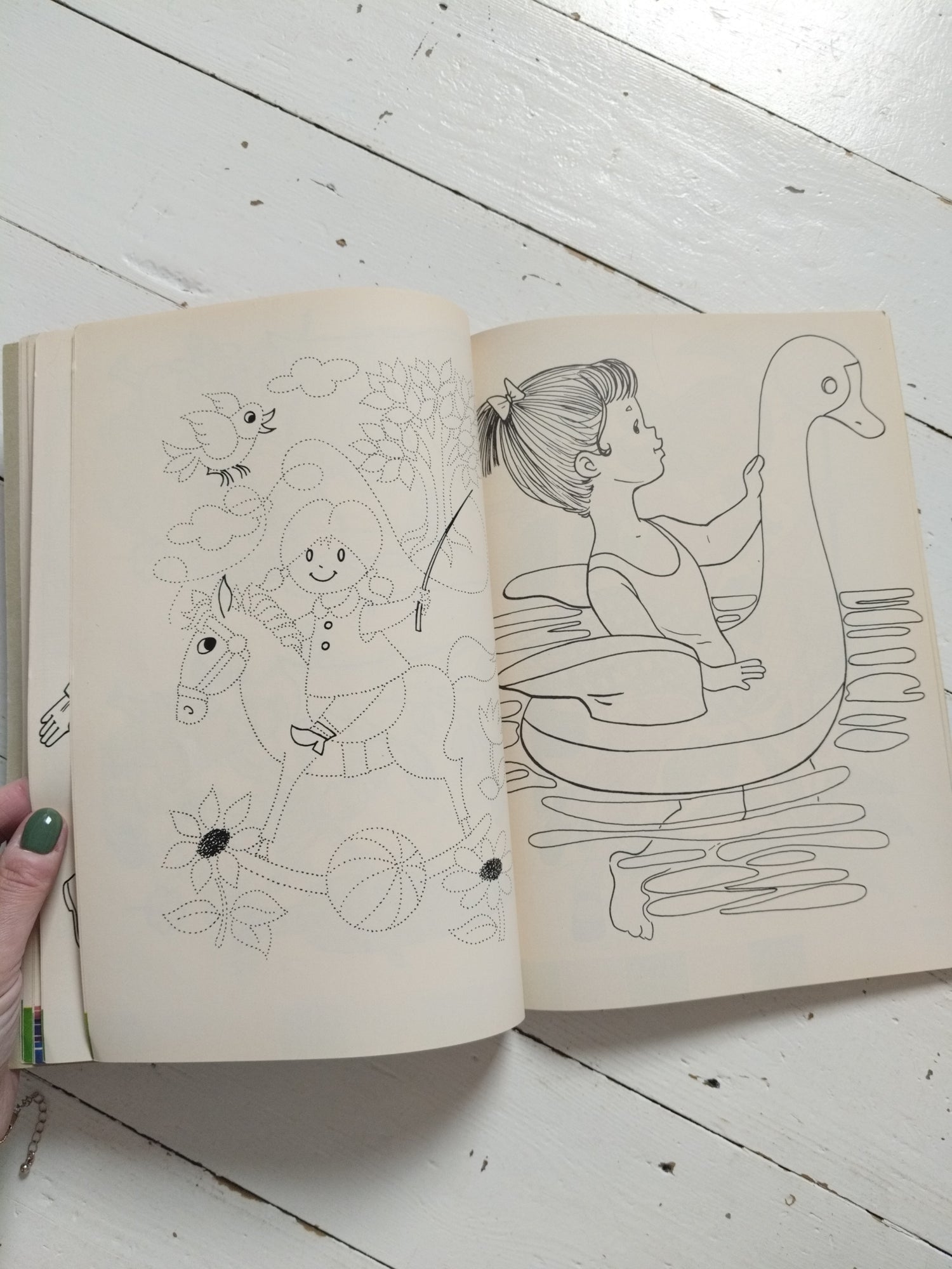 Ancien livre de jeux et coloriage vierge - cetaitmieuxavant
