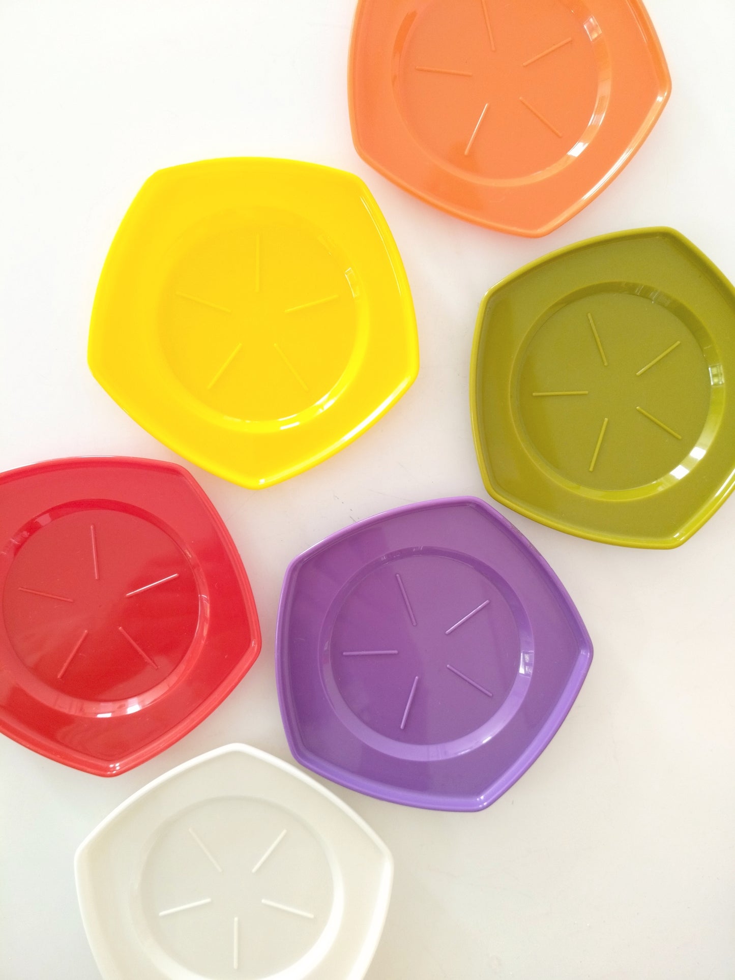 Ensemble de 6 sous-verres en plastique (2 sets disponibles) - cetaitmieuxavant