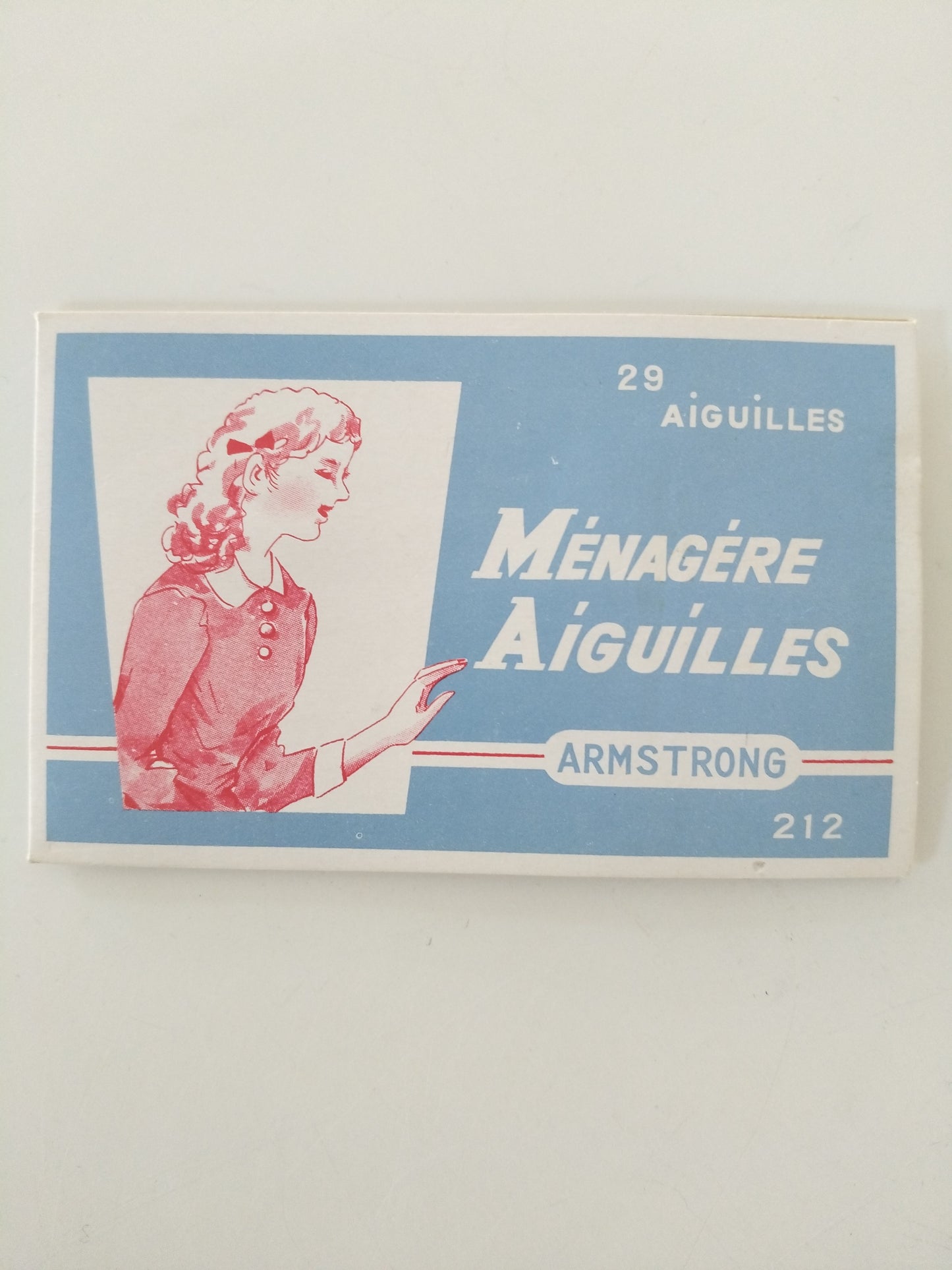 Ancien set d'aiguilles à coudre Armstrong français néerlandais
