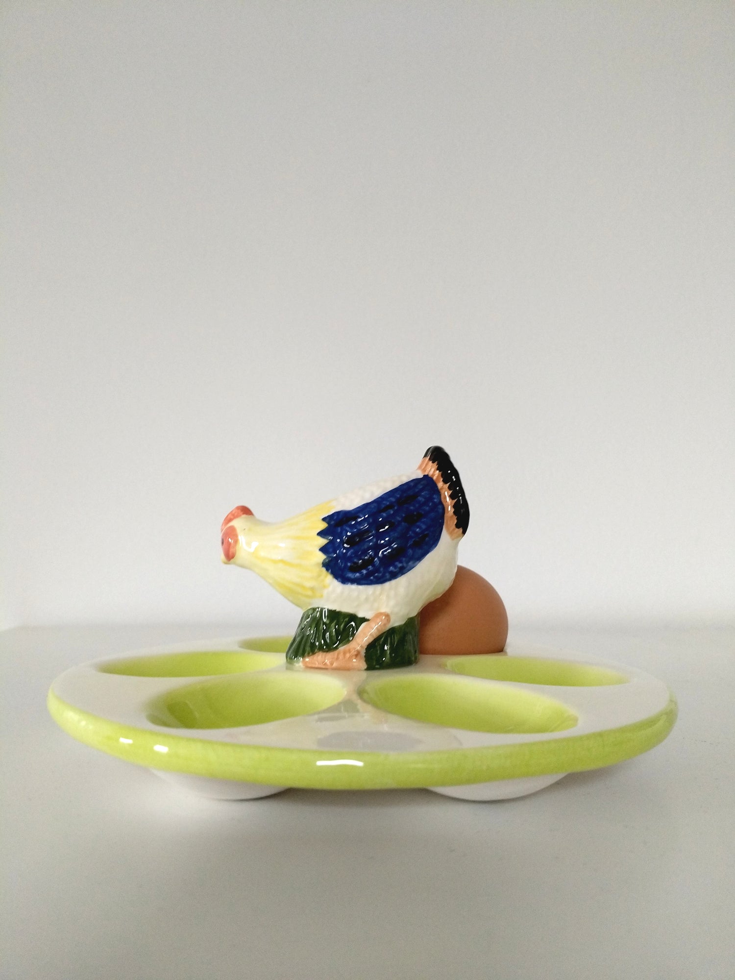 Œufier/ plateau à œufs en céramique - cetaitmieuxavant