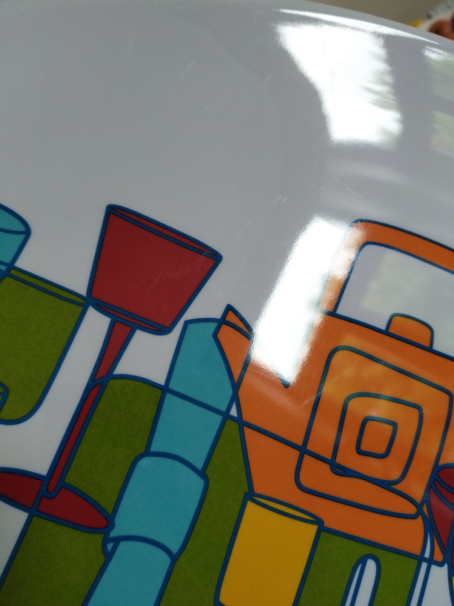 Grand plateau ovale en plastique Geneviève Lethu