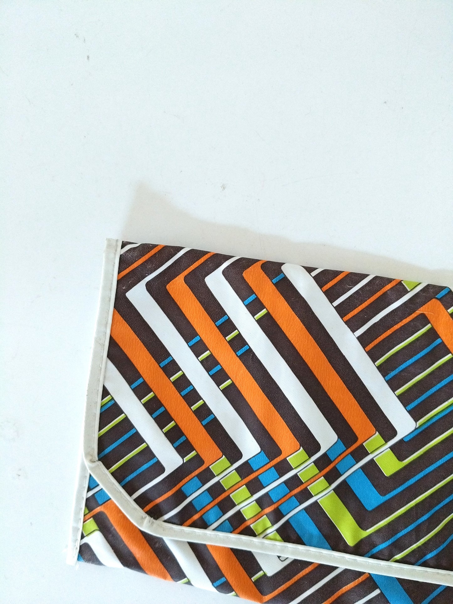 Pochette plate en vinyle vintage