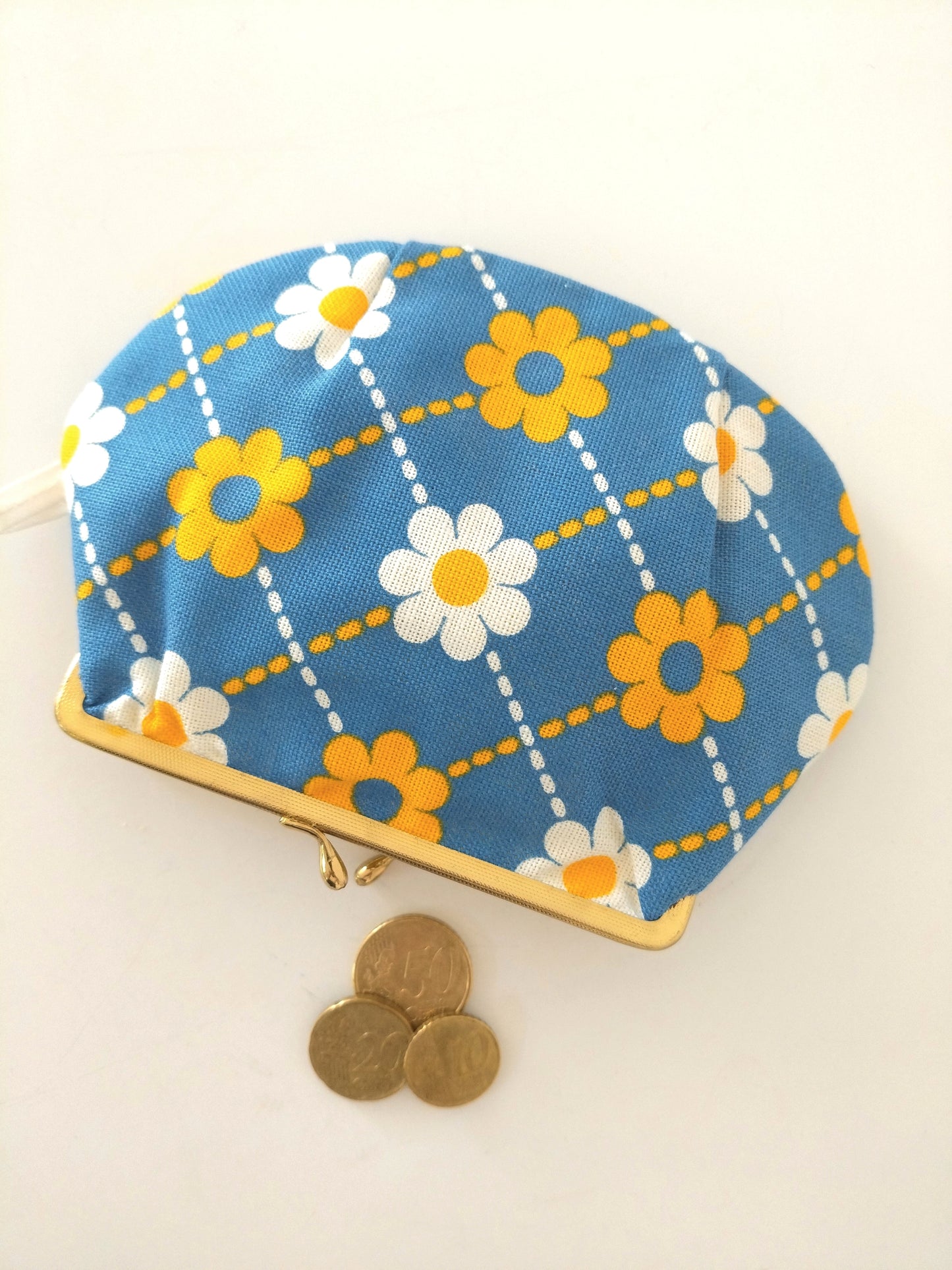 Porte-monnaie/ pochette flower power en tissu
