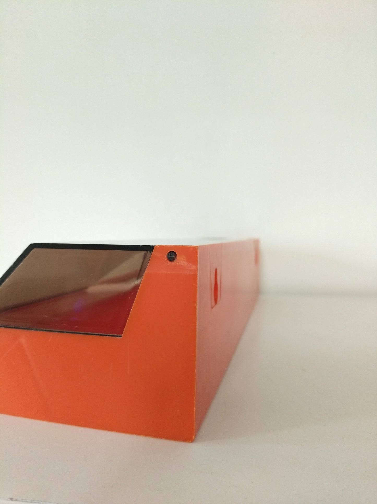 Dérouleur de papier alimentaire mural en plastique Reynolds