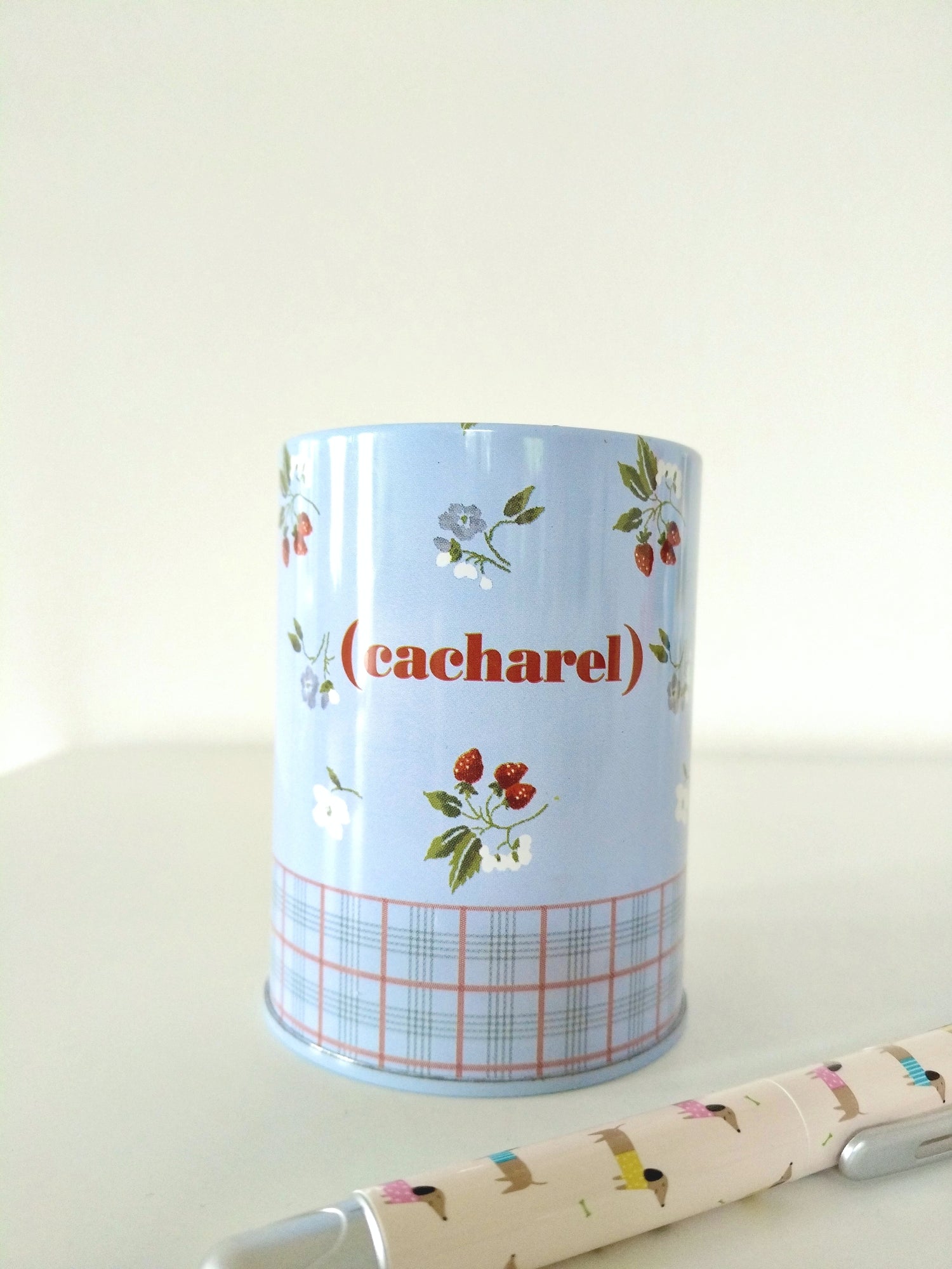 Pot à crayons/ range stylos métallique Cacharel - cetaitmieuxavant