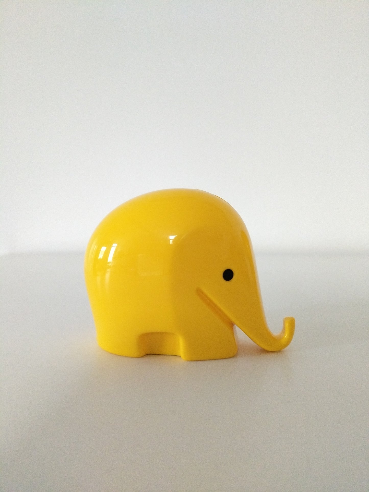 Petite tirelire éléphant Drumbo