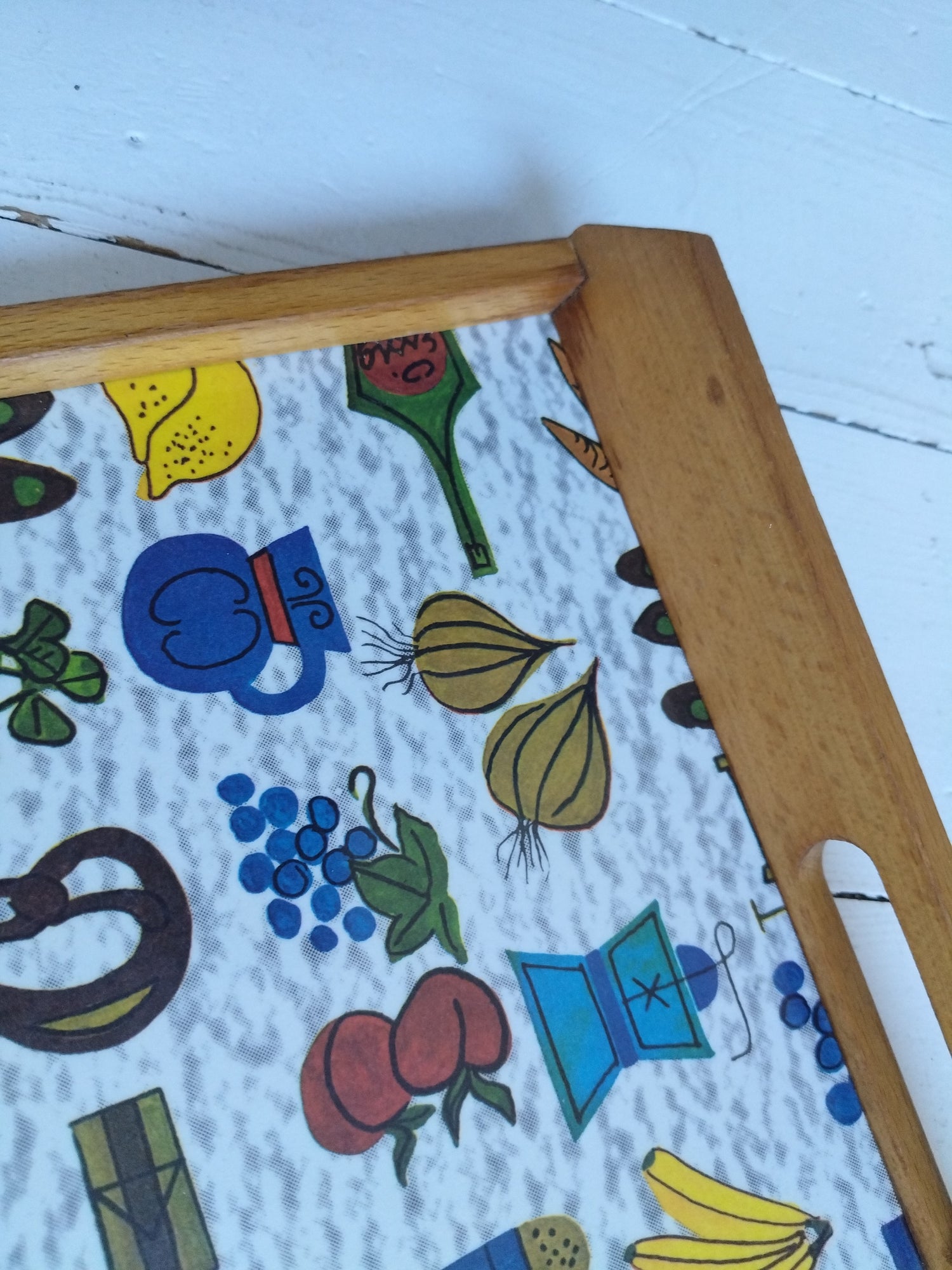 Plateau bois et plastique mélaminé 60's - cetaitmieuxavant