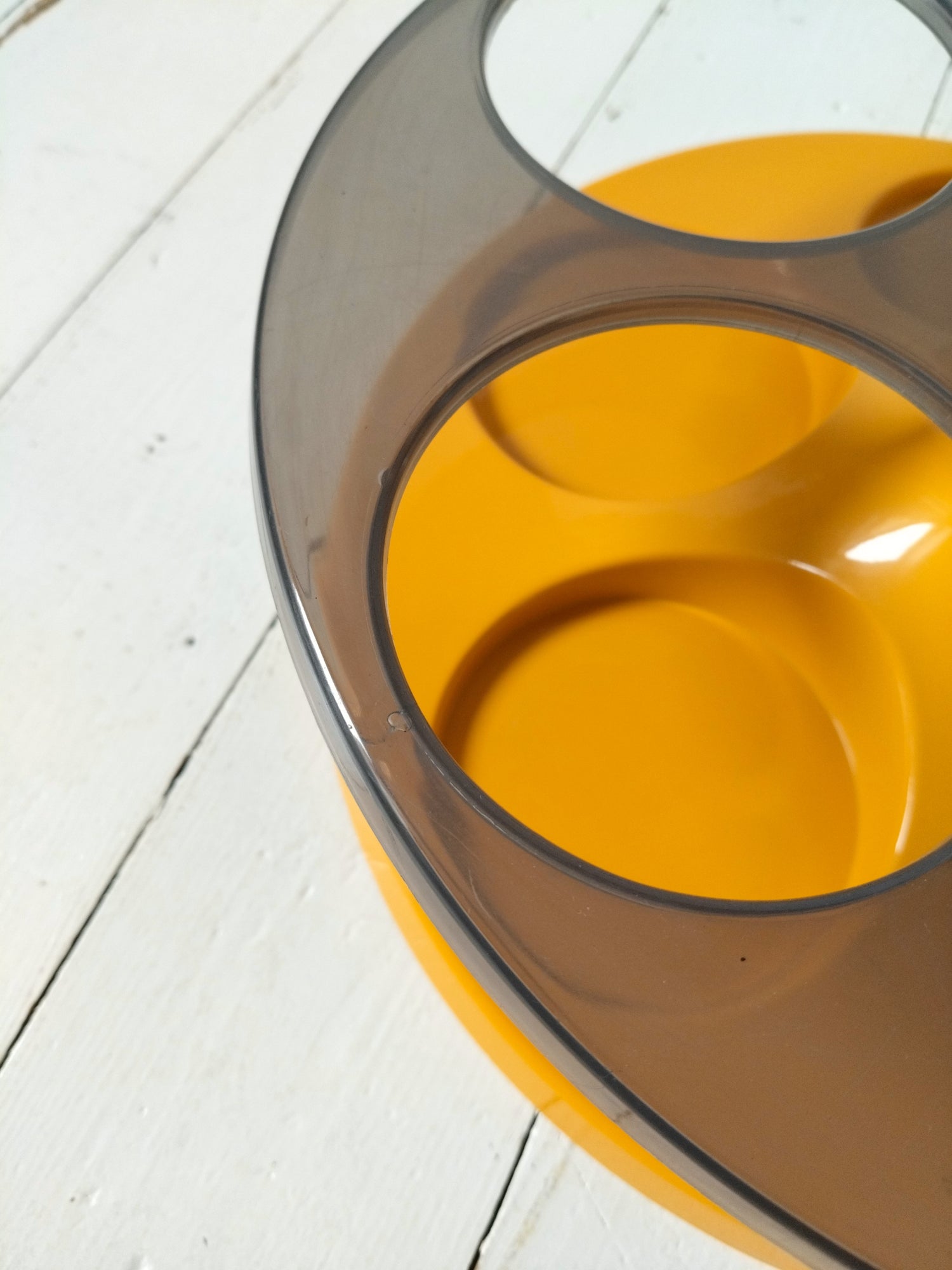 Mini bar portatif en plastique Flair pour Prisunic Holland - cetaitmieuxavant
