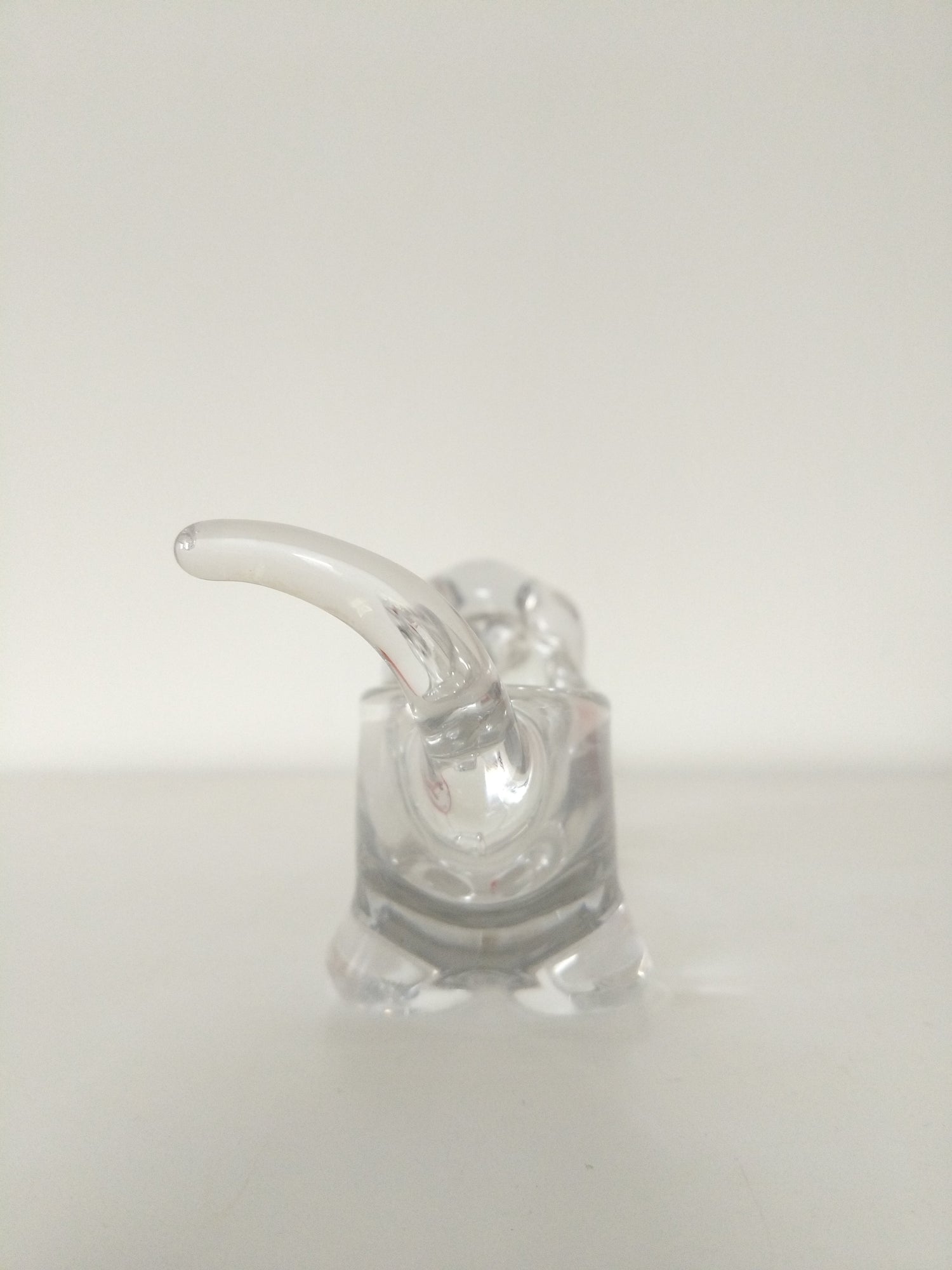 Vide-poches/ porte-bijoux chien saucisse teckel en cristal Art Vannes France - cetaitmieuxavant