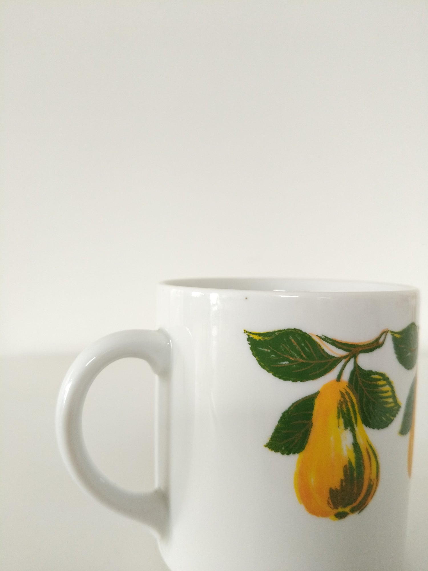 Mug en porcelaine Bareuther Bavaria poires ou prunes au choix - cetaitmieuxavant