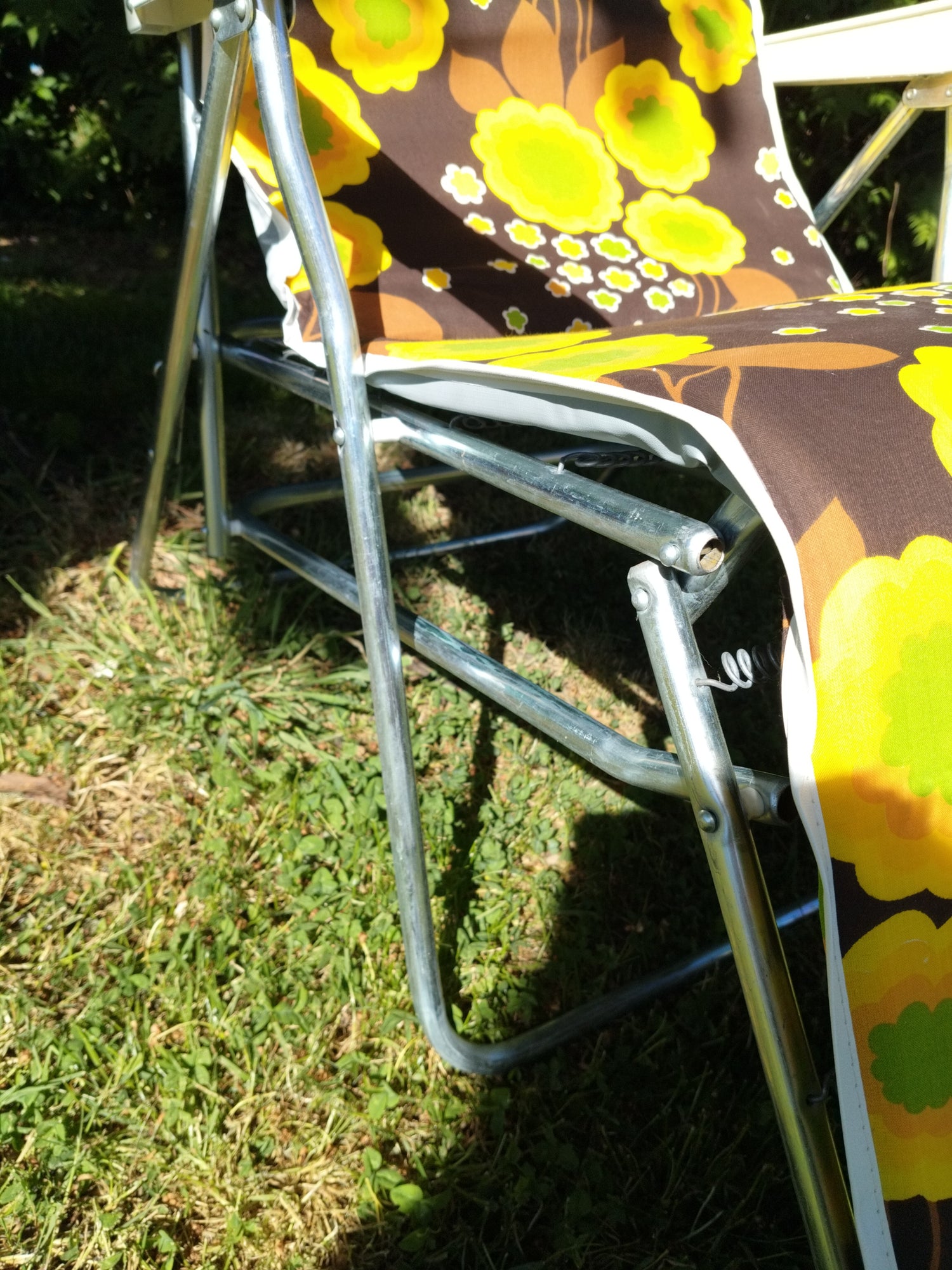 Chaise longue/ relax Ricco flower power - cetaitmieuxavant