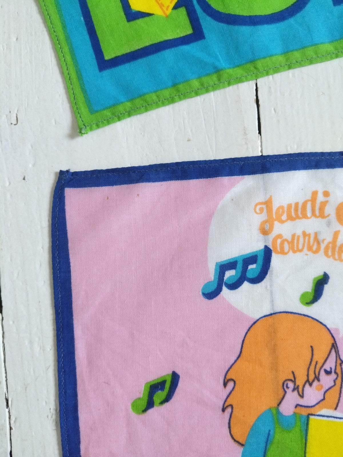 Ensemble de 7 mouchoirs/ semainier pour enfants