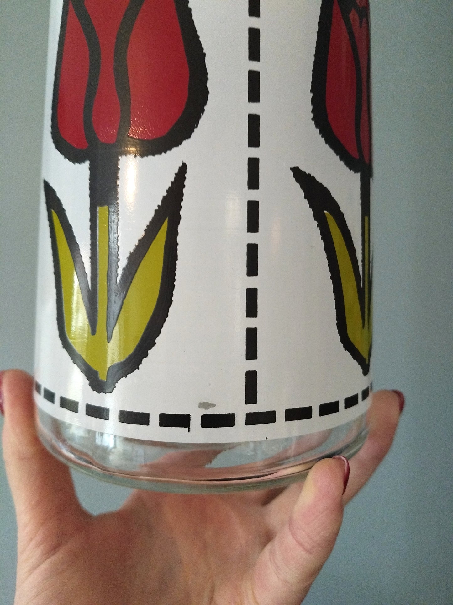 Carafe tulipes en verre