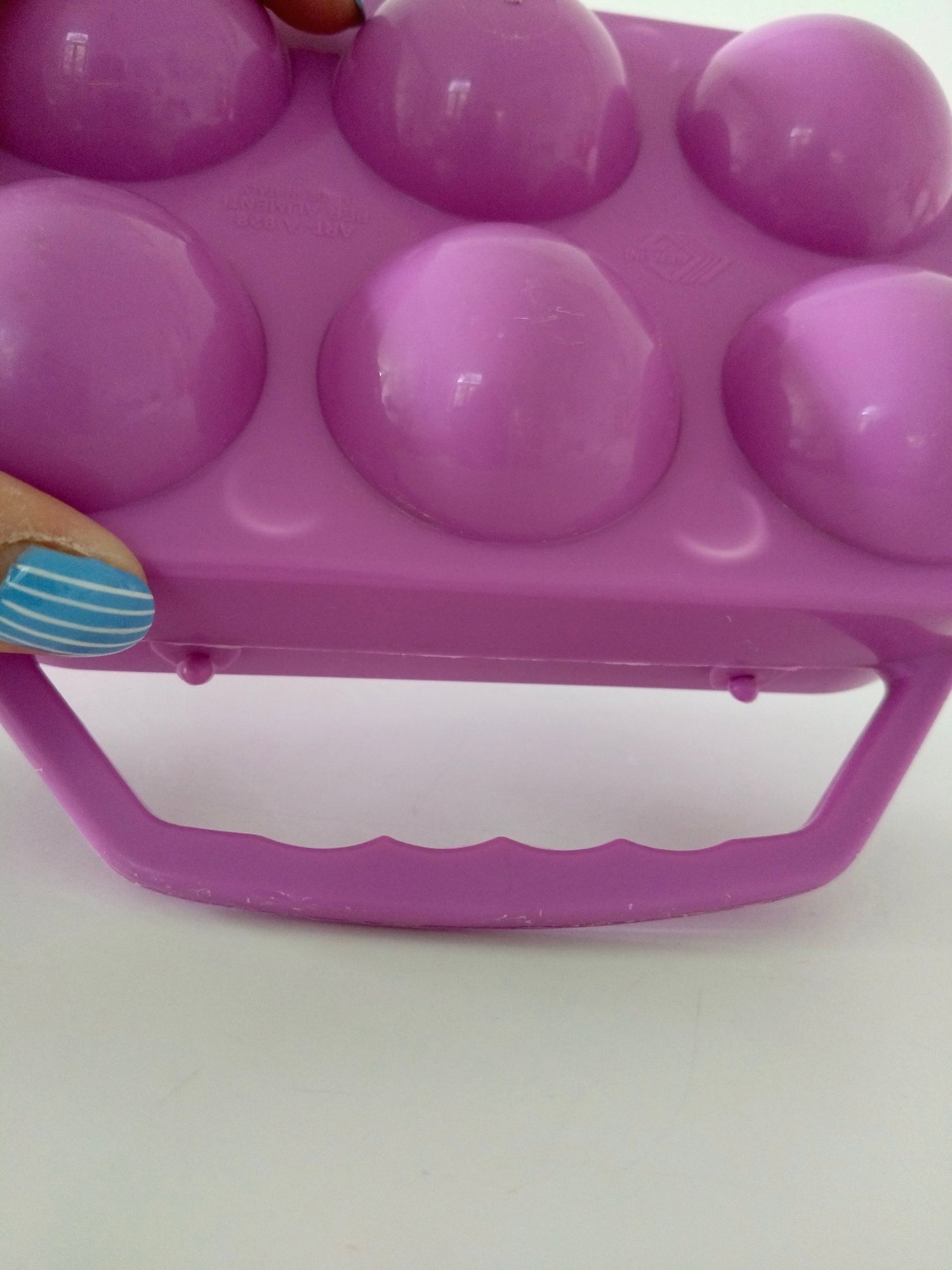 Boîte à œufs violette en plastique Gensini Italy - cetaitmieuxavant
