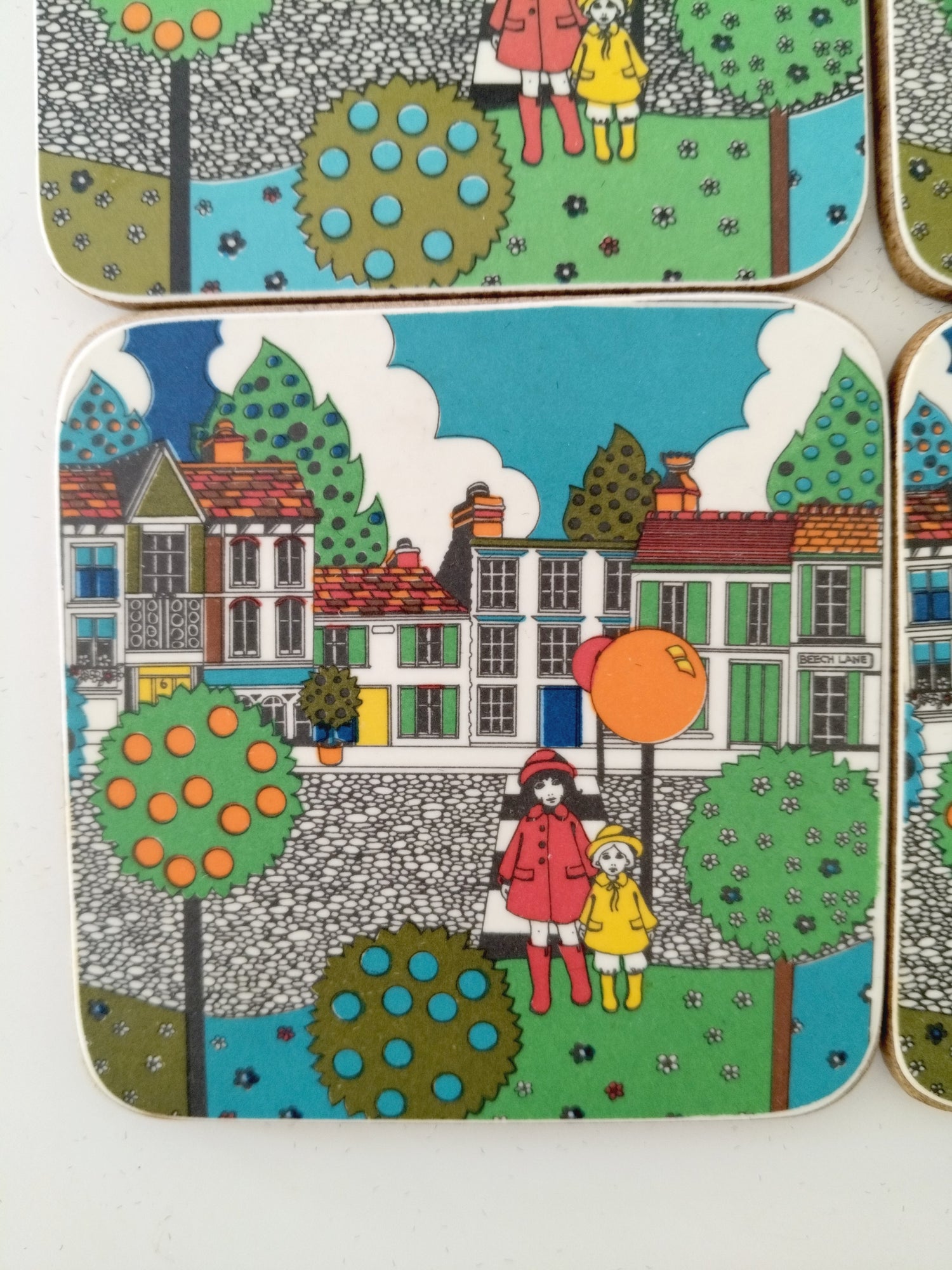 Ensemble de 4 sous-verres Kaléidoscope England par Sally Grégory Hesper - cetaitmieuxavant